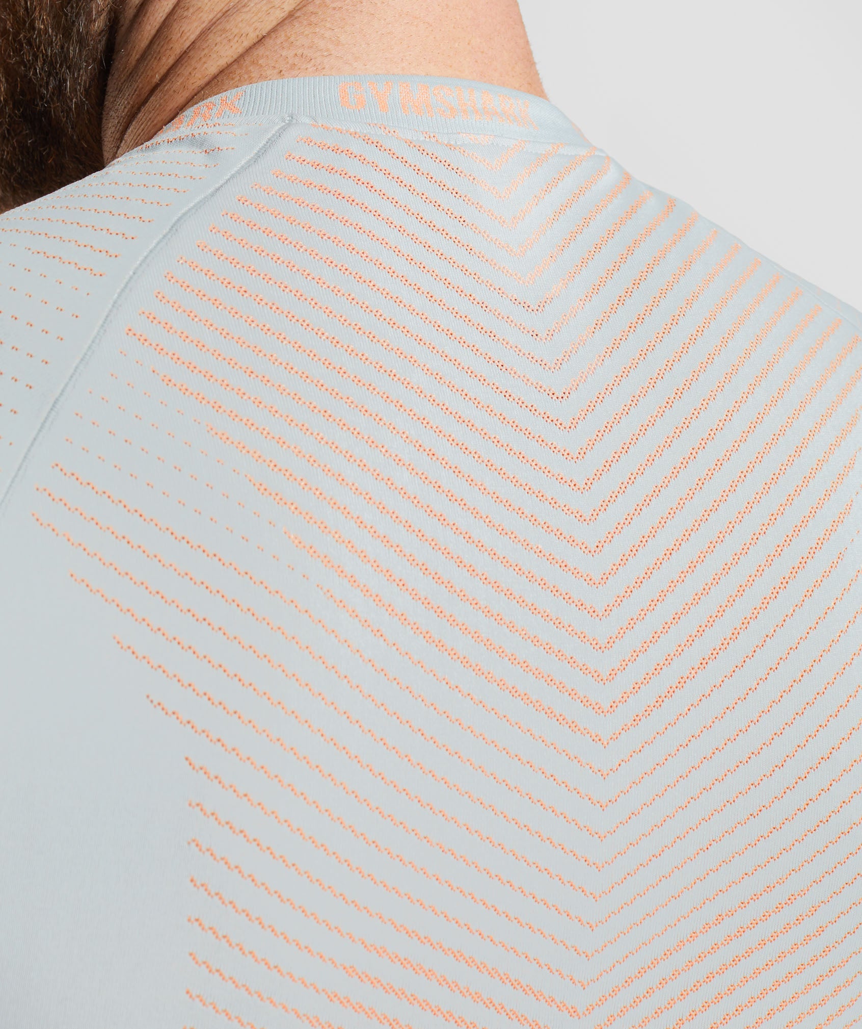Apex Seamless T-Shirt in Light Grey/Fluo Peach