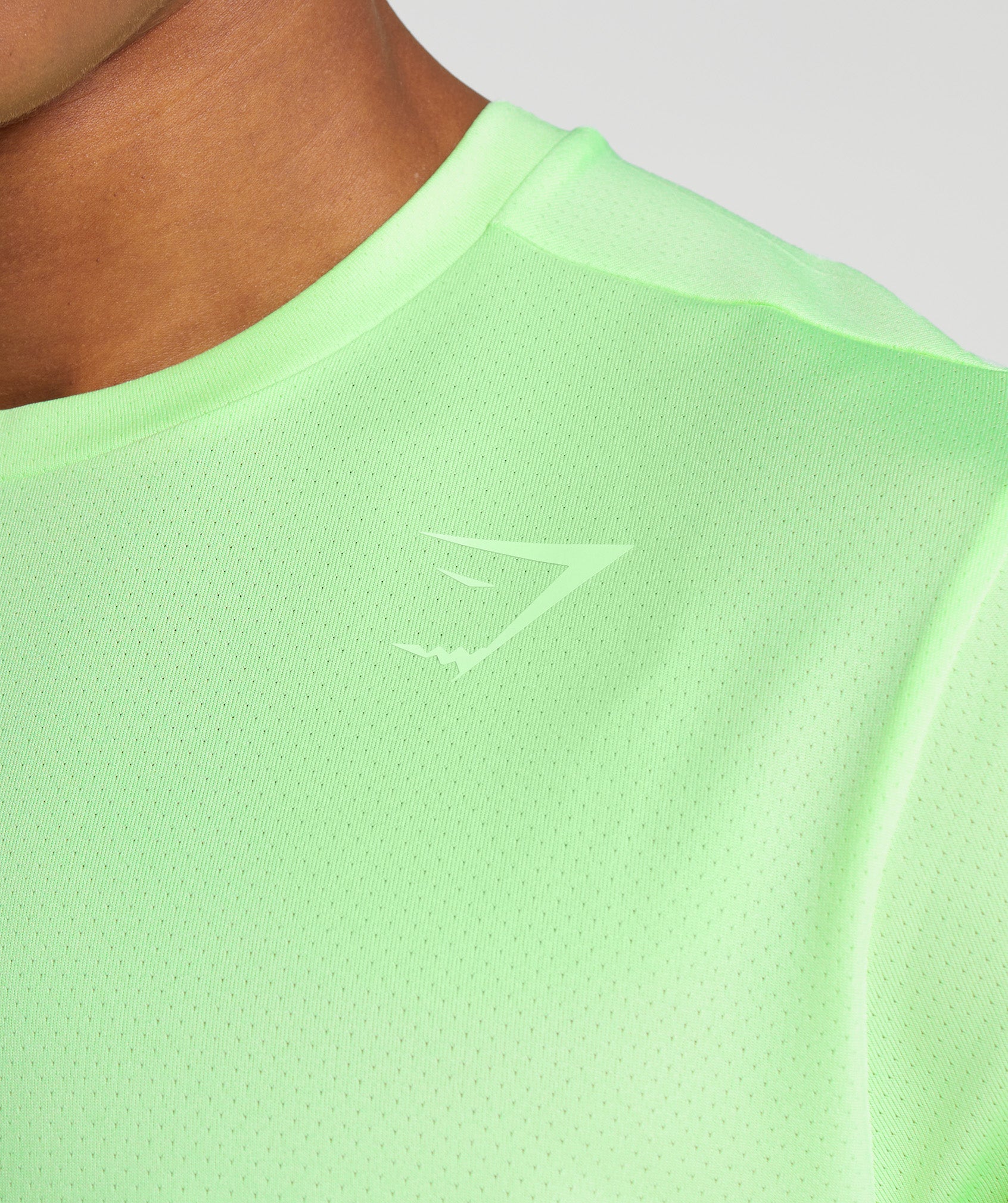 Arrival T-Shirt in Fluo Mint