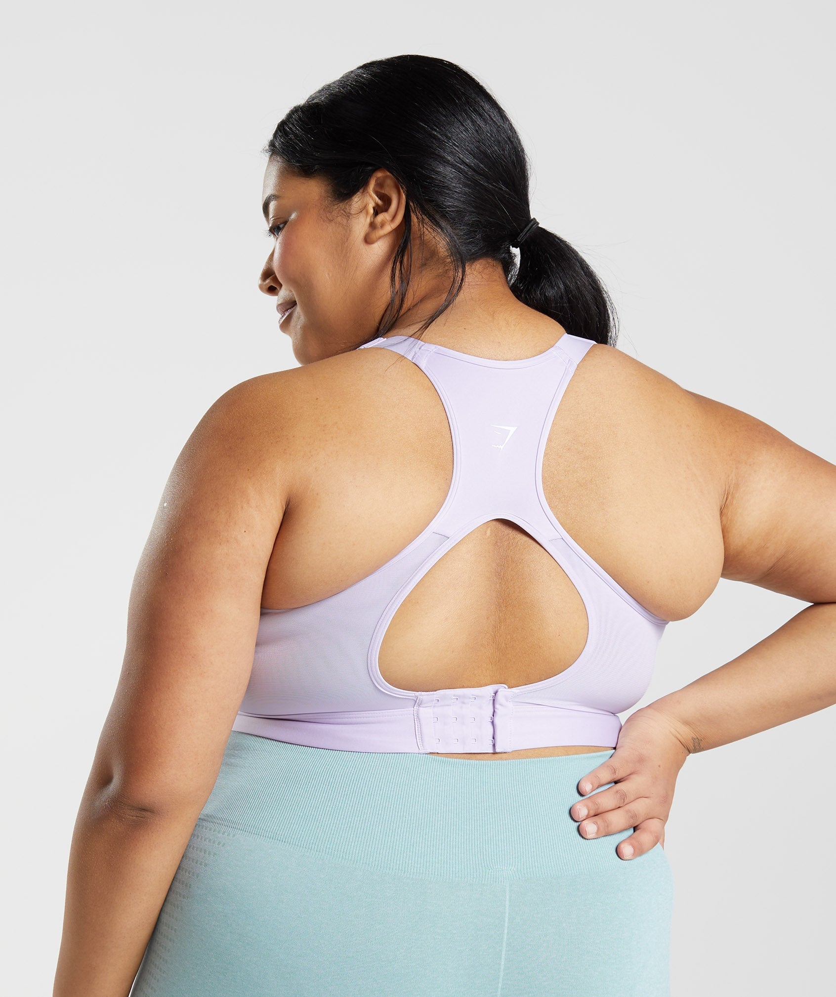 Cut Out Back High Support Sports Bra in Soft Lilac