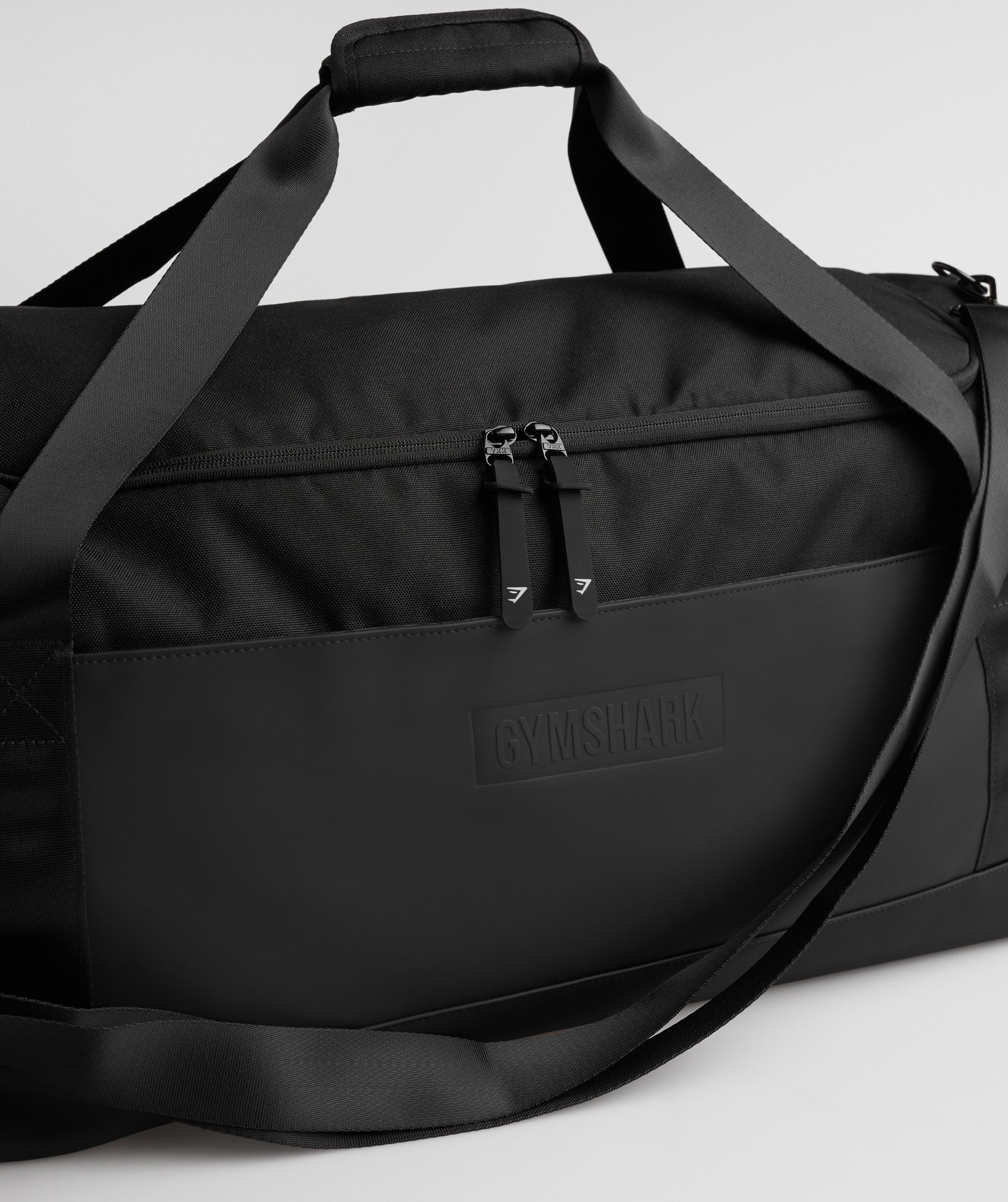 Large Everyday Holdall  in Black - view 4