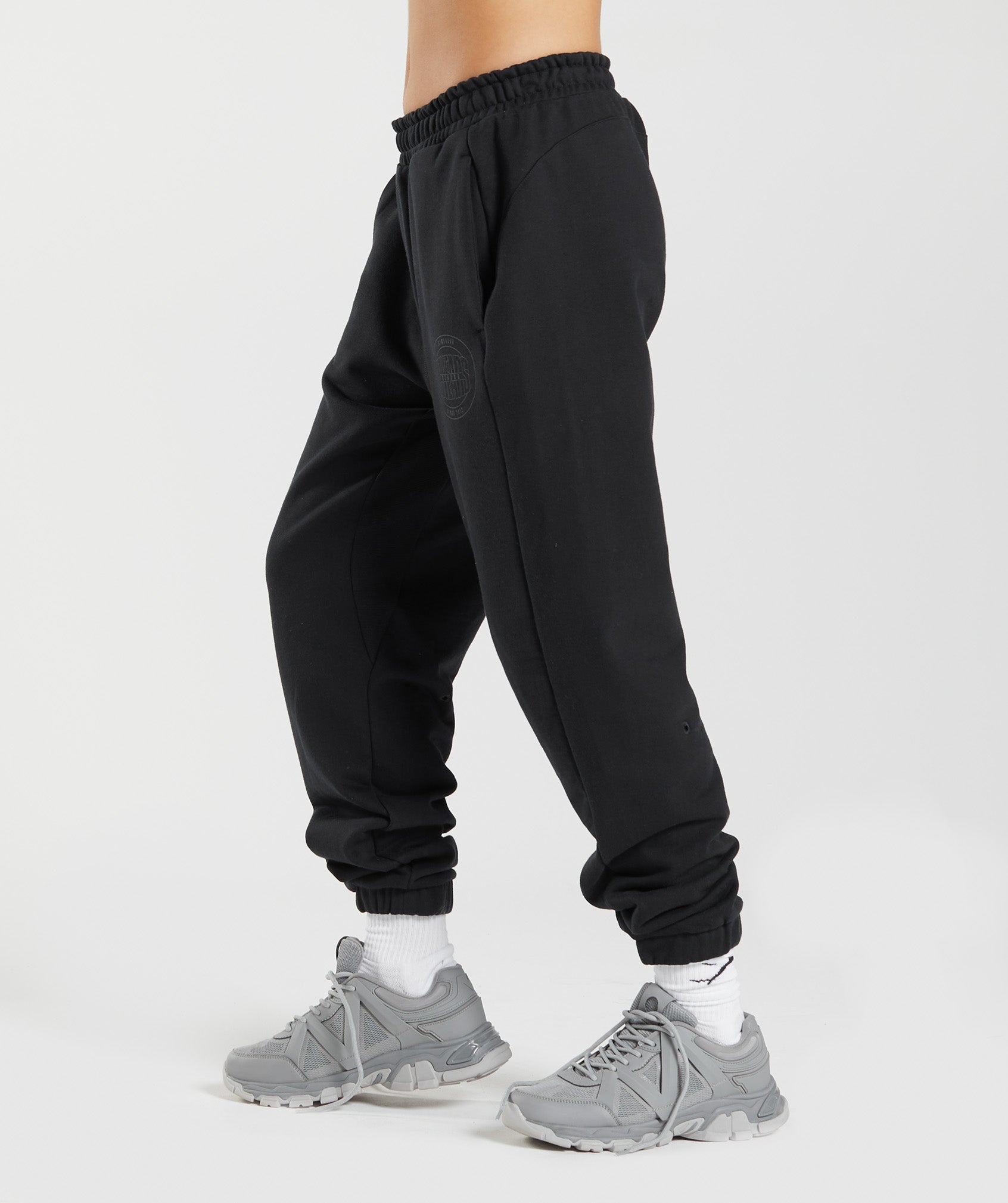 Black Oversized Joggers –