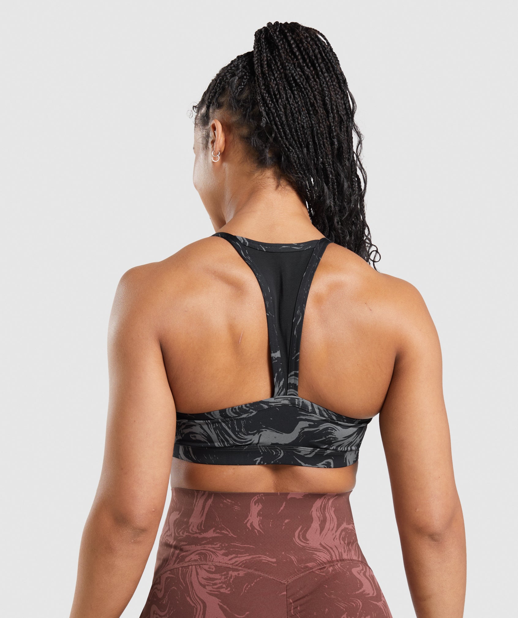 2 BRAND NEW w/ tags Gymshark Sports bras, black & brown, size Medium