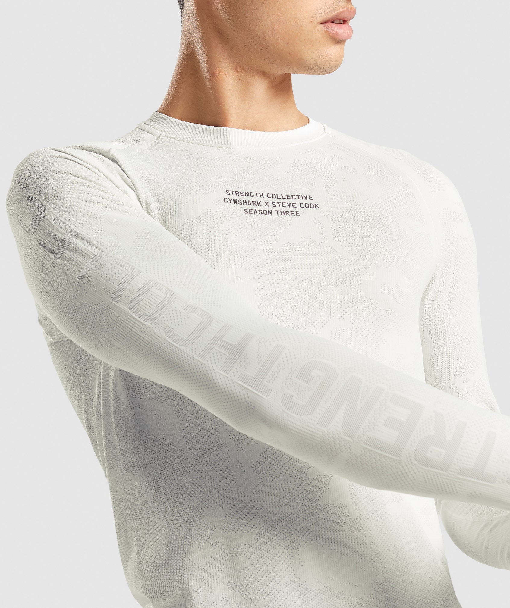 Gymshark//Steve Cook Long Sleeve Seamless T-Shirt in Off White/Light Grey - view 5