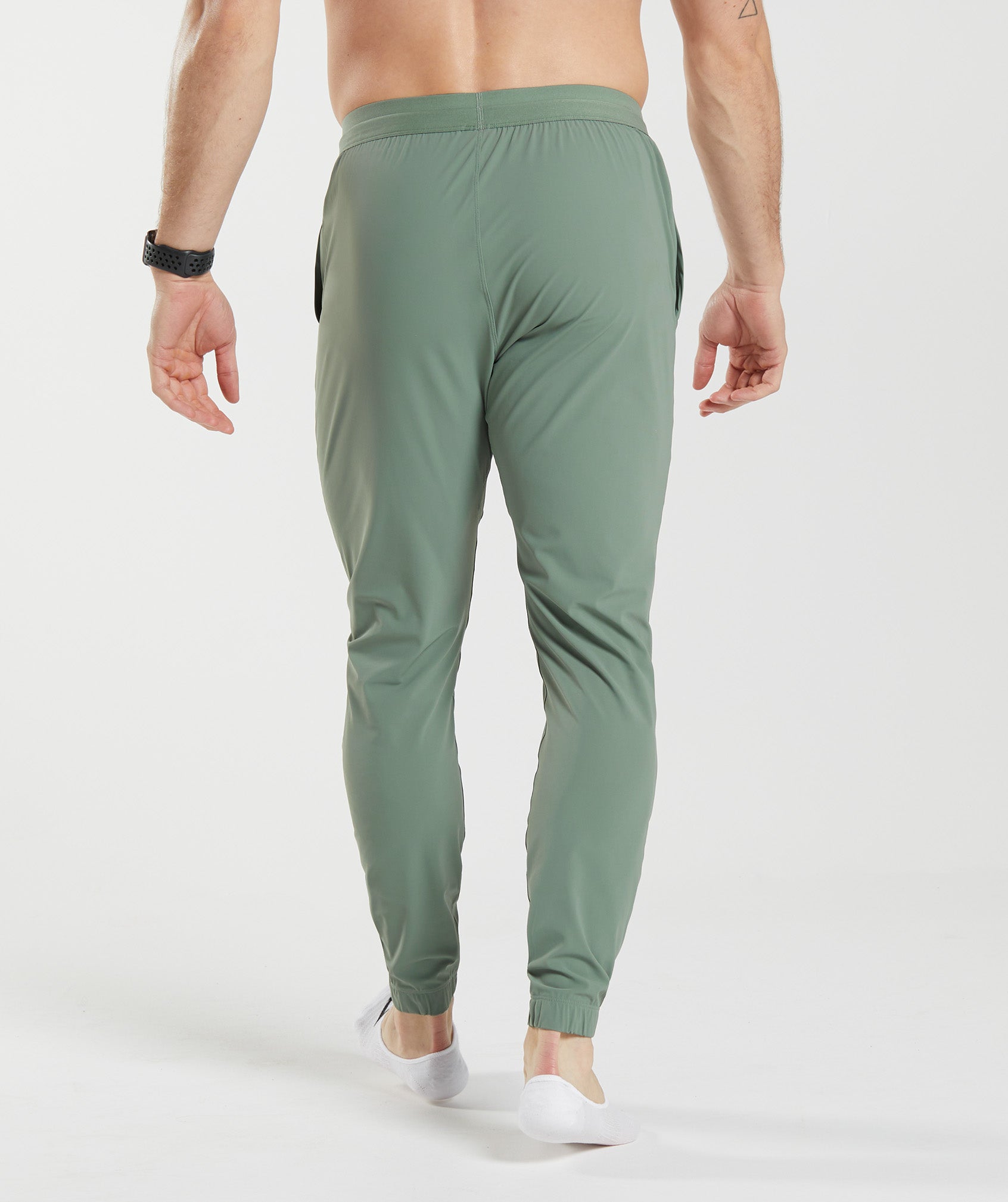 Studio Joggers in Willow Green