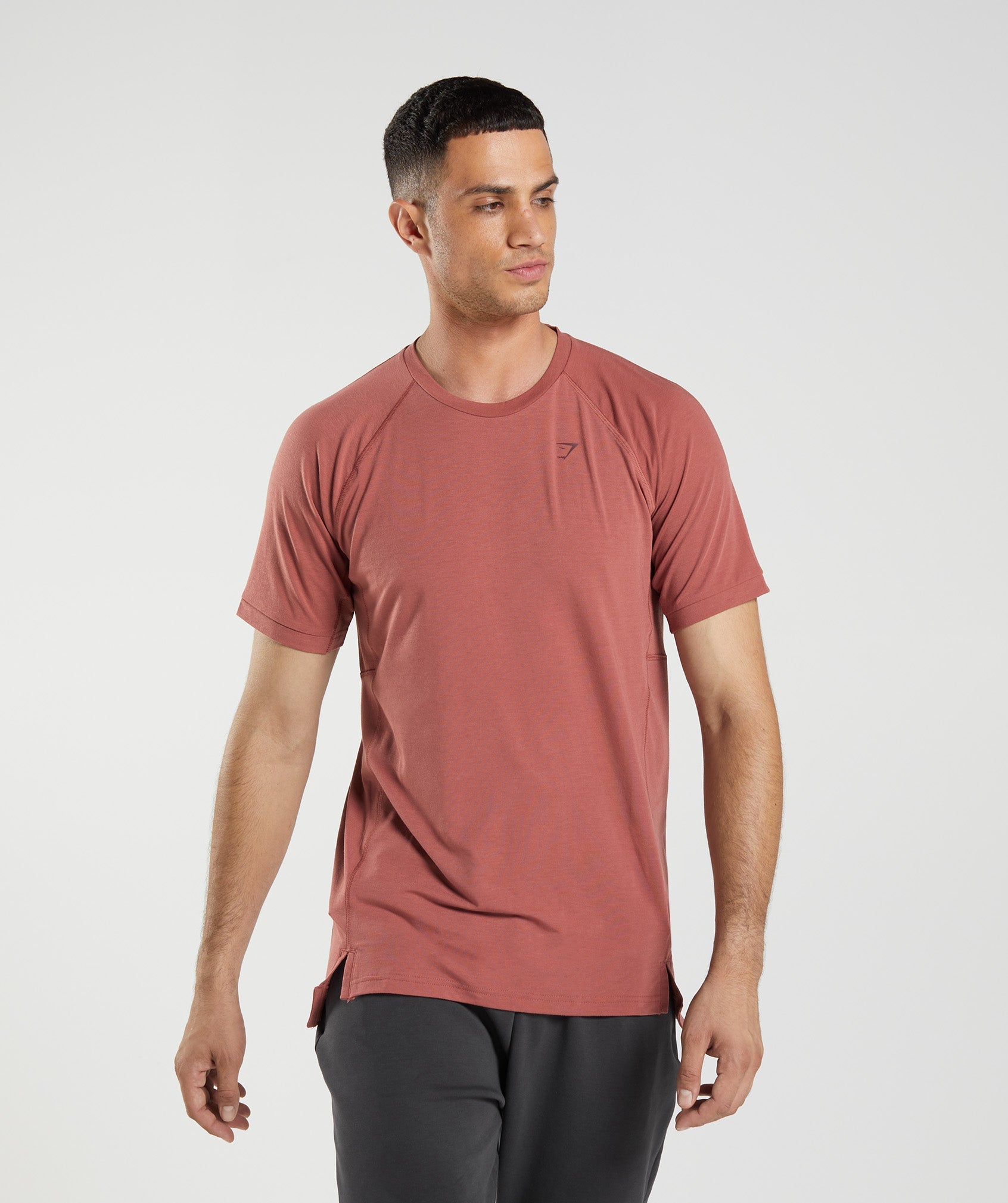 Studio T-Shirt in Rose Brown