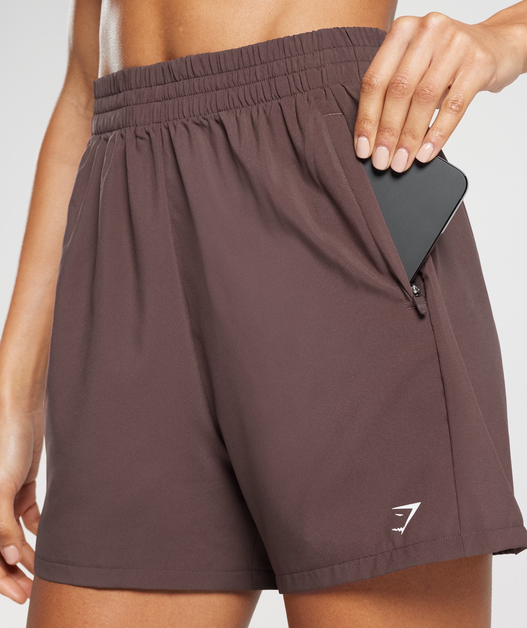 Woven Pocket Shorts in Chocolate Brown