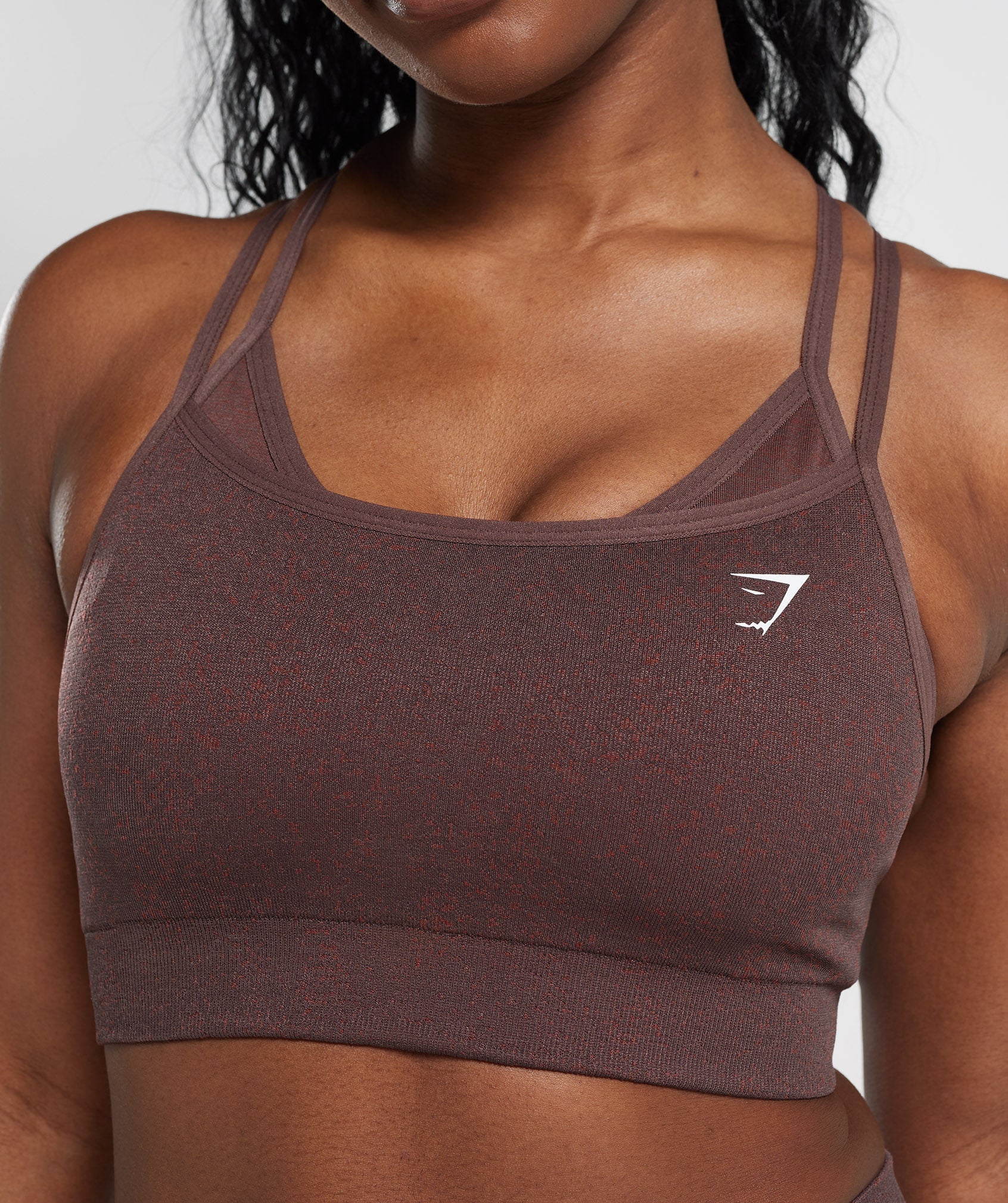 Adapt Fleck Seamless Sports Bra in Chocolate Brown