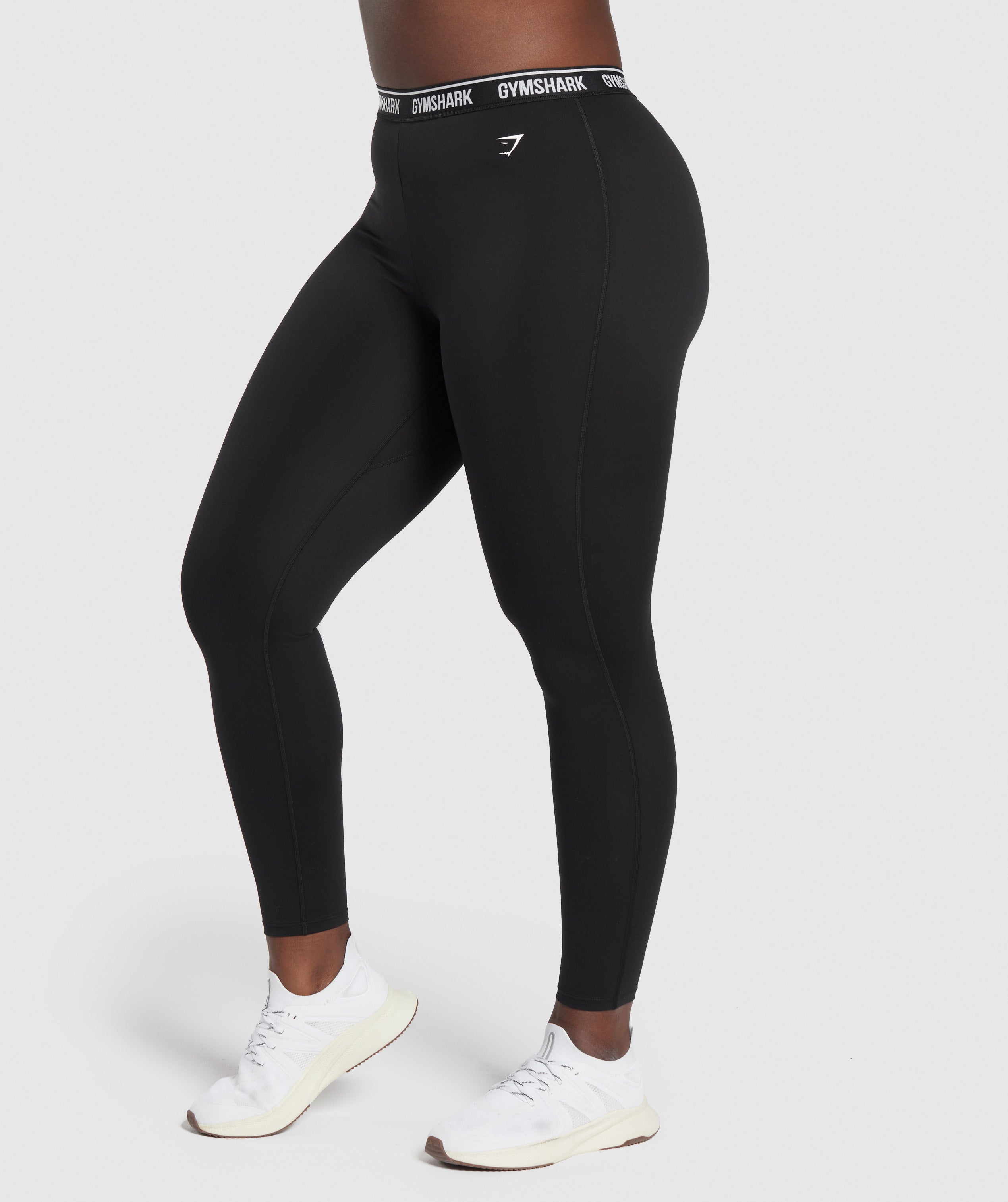Everyday Waistband Leggings in Black - view 5
