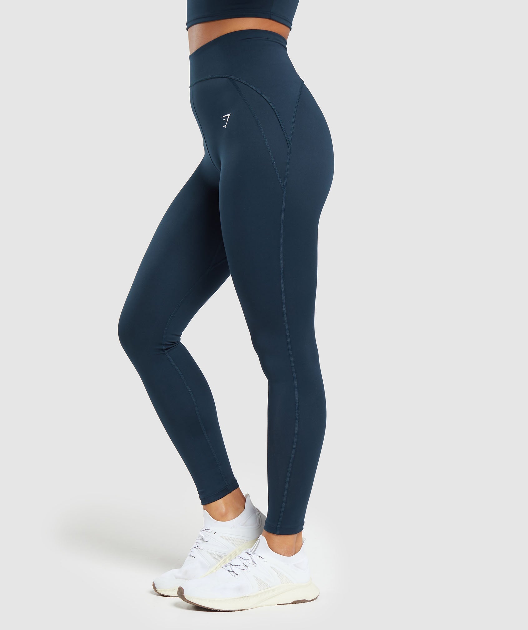 Everyday Scoop Leggings in Navy - view 3