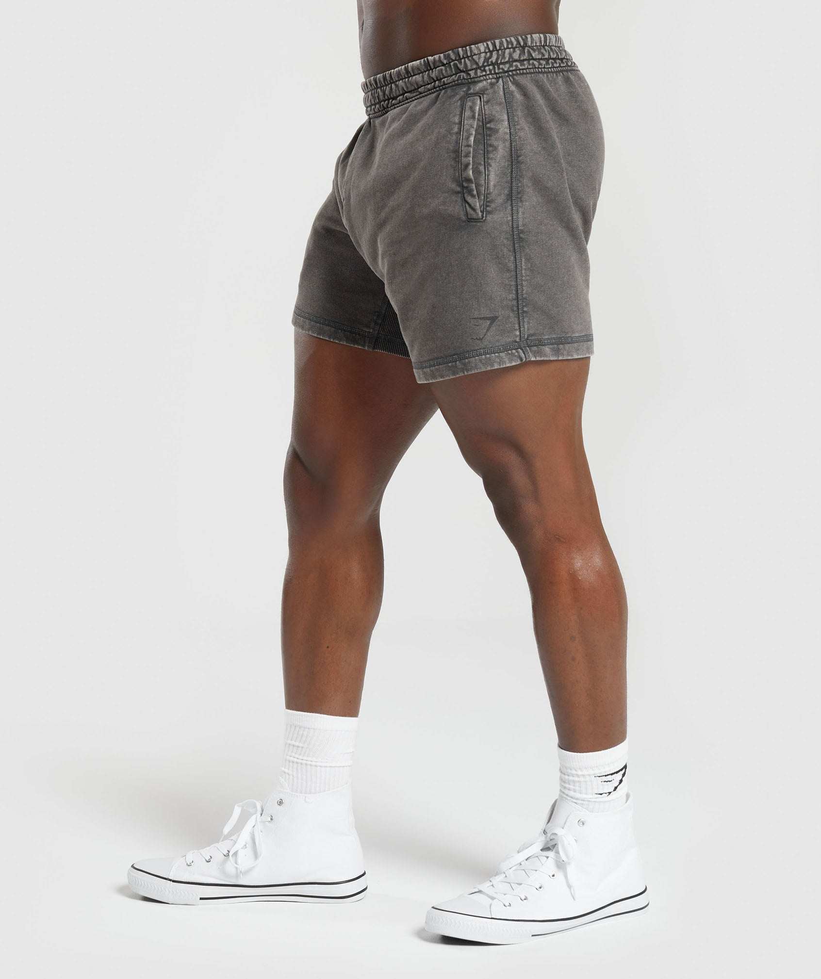 Heritage 5" Shorts in Onyx Grey - view 3