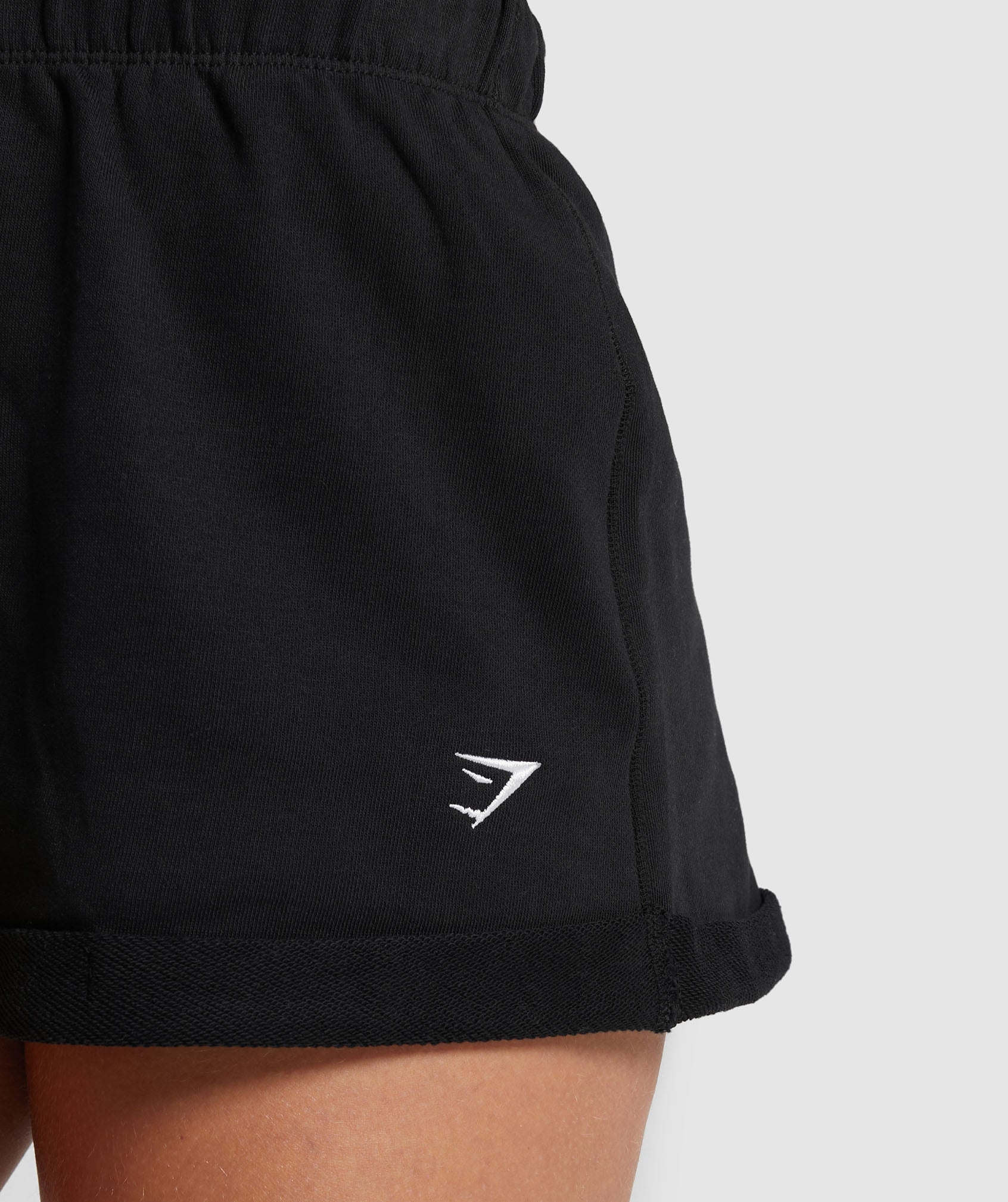 Lifting Loose Shorts in Black - view 5