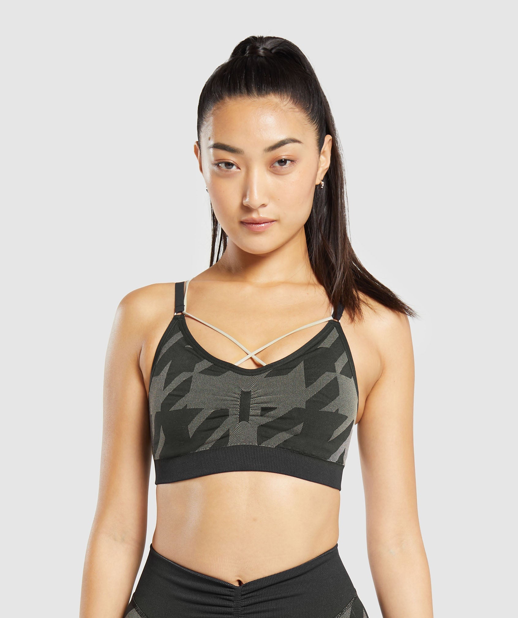 Apex Limit Seamless Ruched Sports Bra in Black/Washed Stone Brown