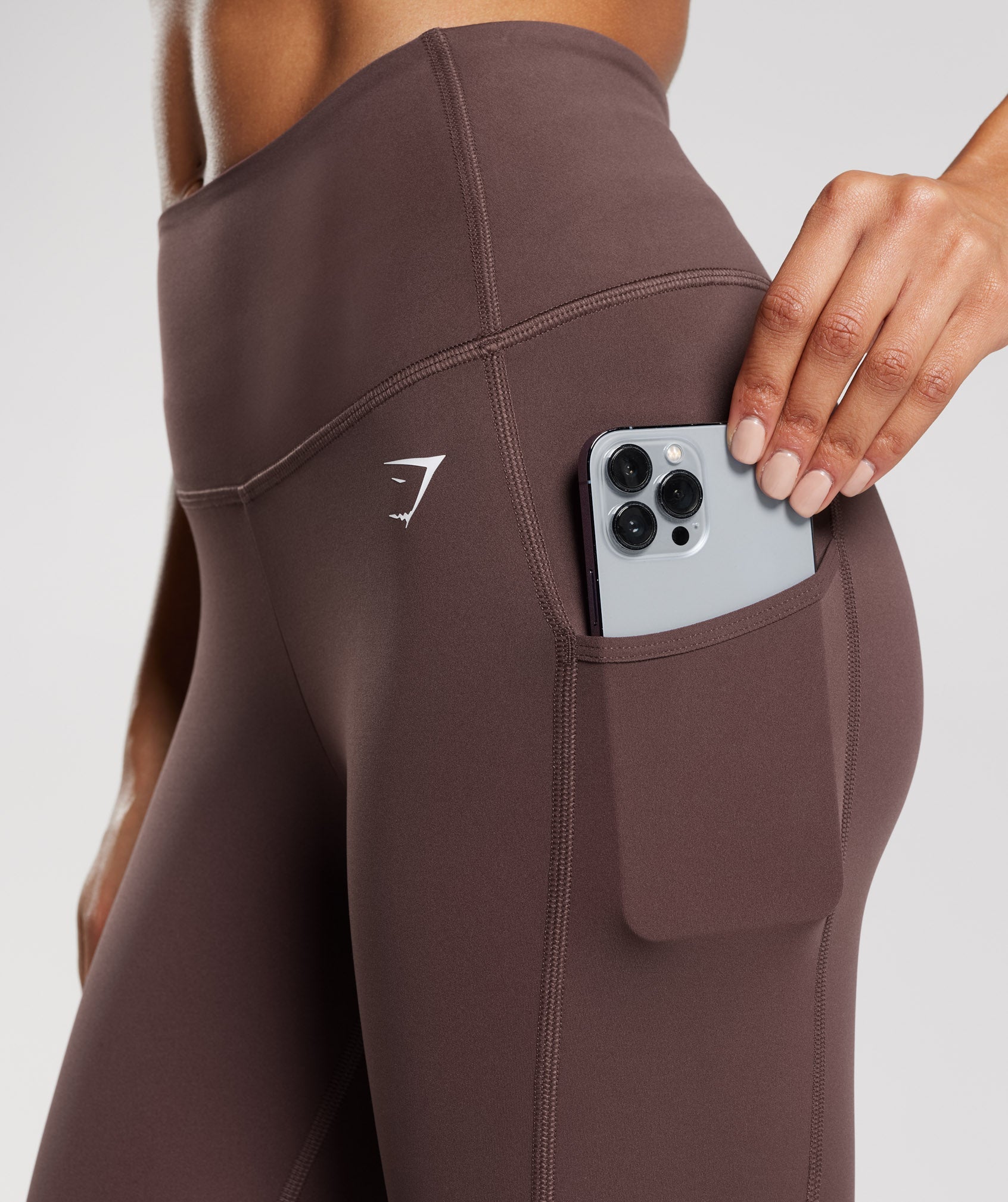 Pocket Leggings in Chocolate Brown