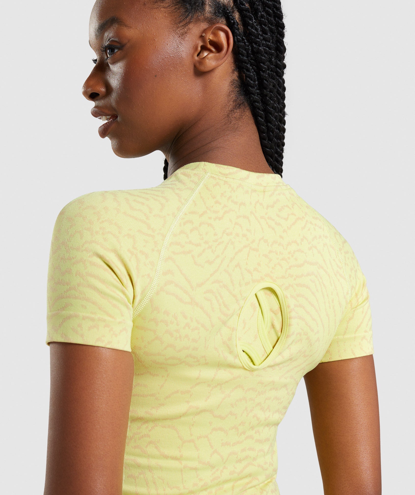 Adapt Animal Seamless T-Shirt in Hybrid | Firefly Yellow - view 6