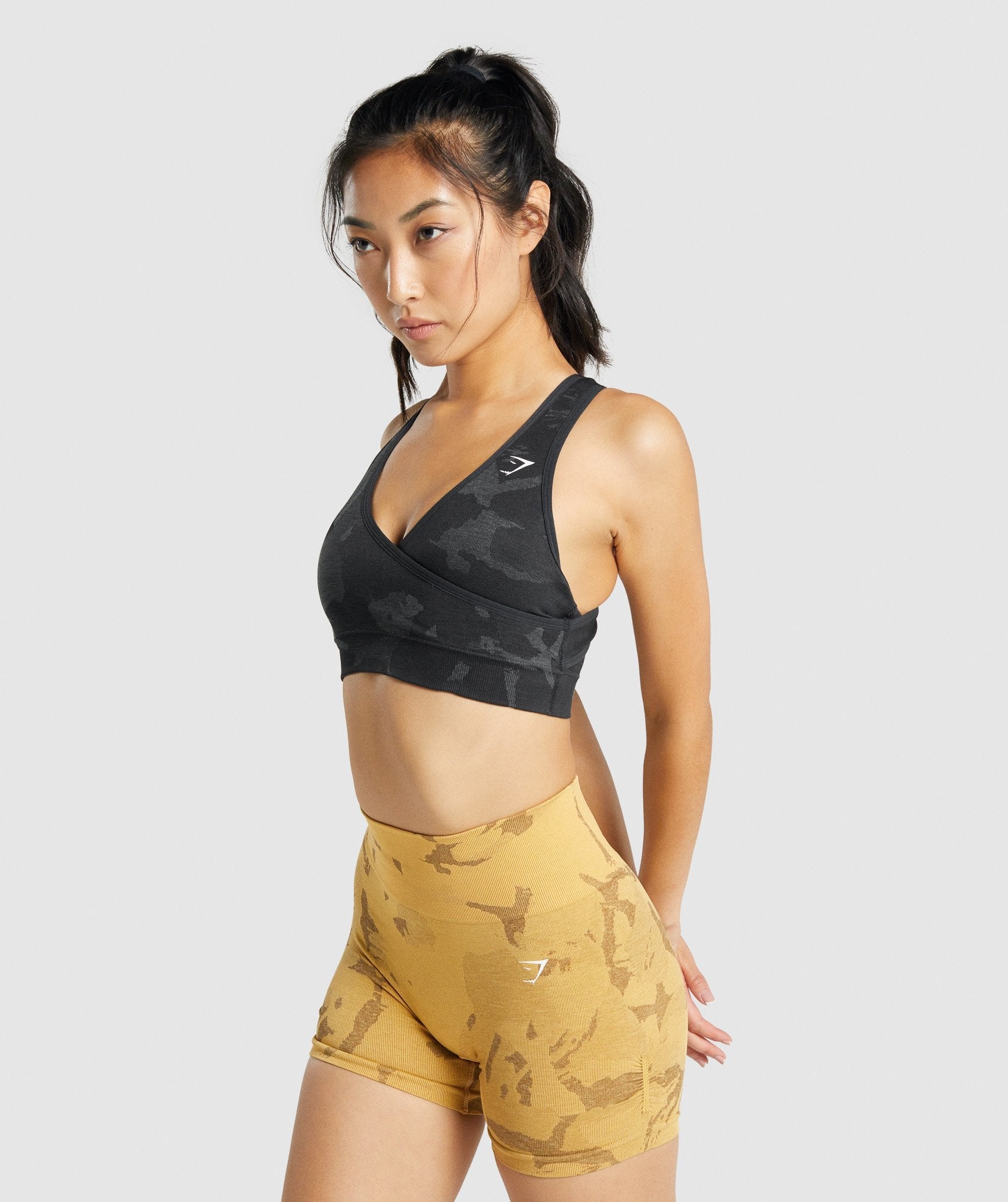 Adapt Camo Seamless Sports Bra in Savanna | Black