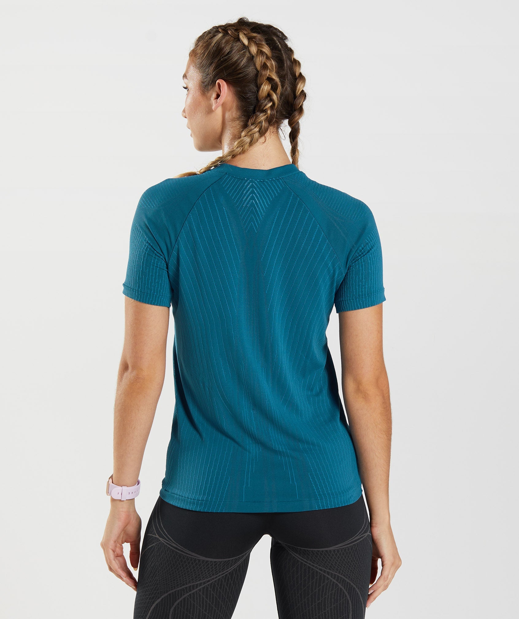 Apex Seamless Top in Atlantic Blue/Shark Blue - view 2