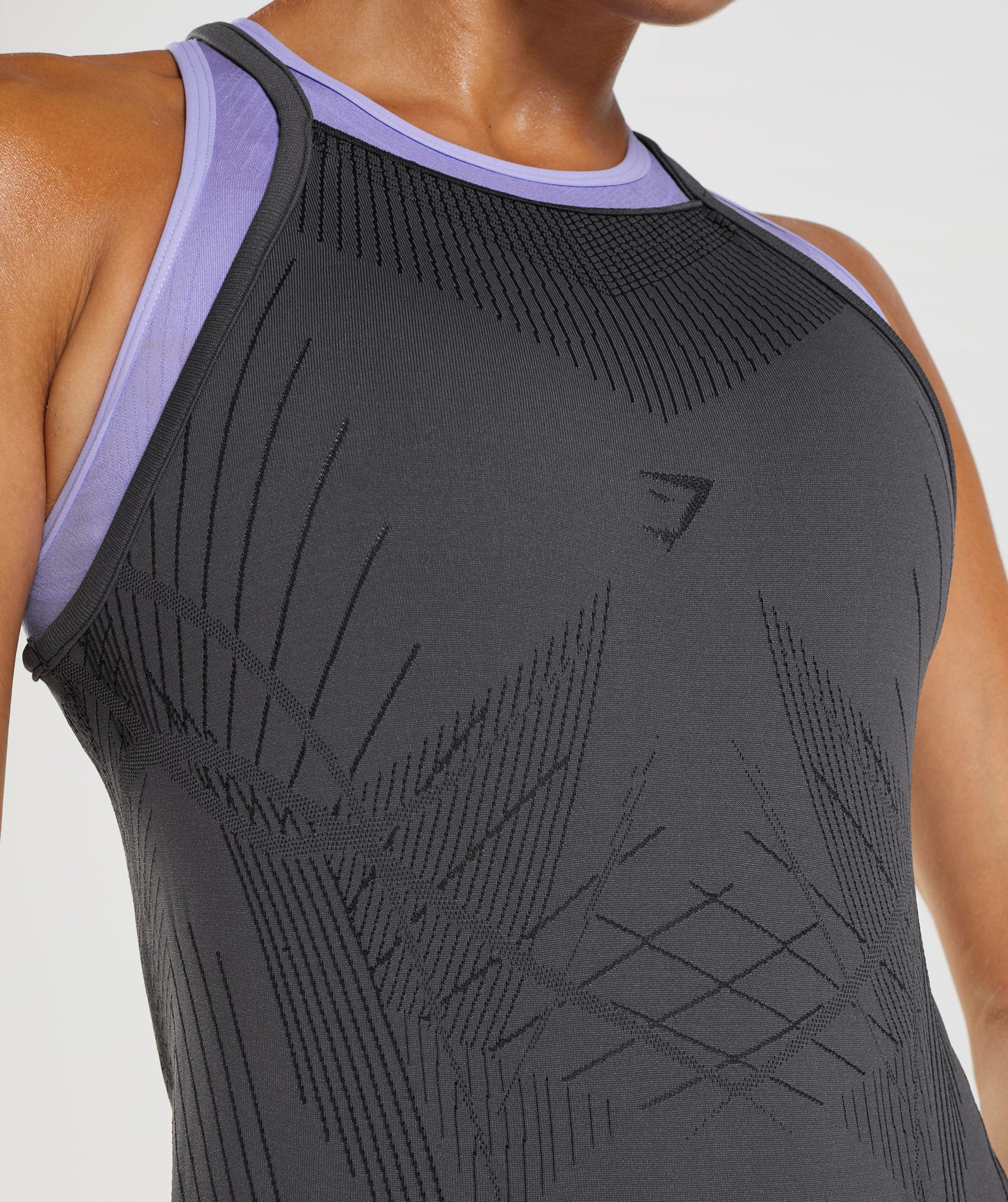 Apex Seamless Tank in Onyx Grey/Black