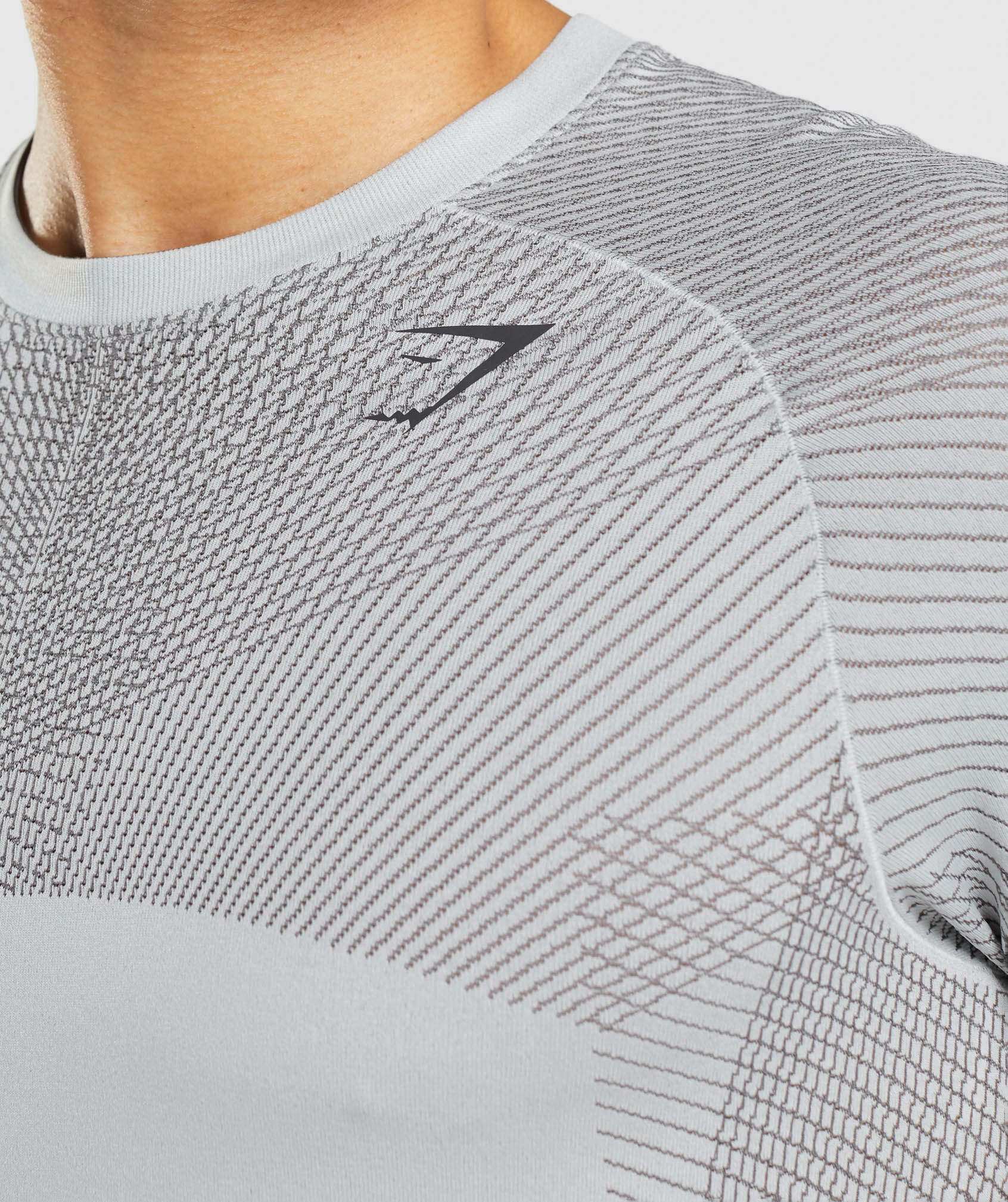 Apex Seamless T-Shirt in Light Grey/Onyx Grey - view 4