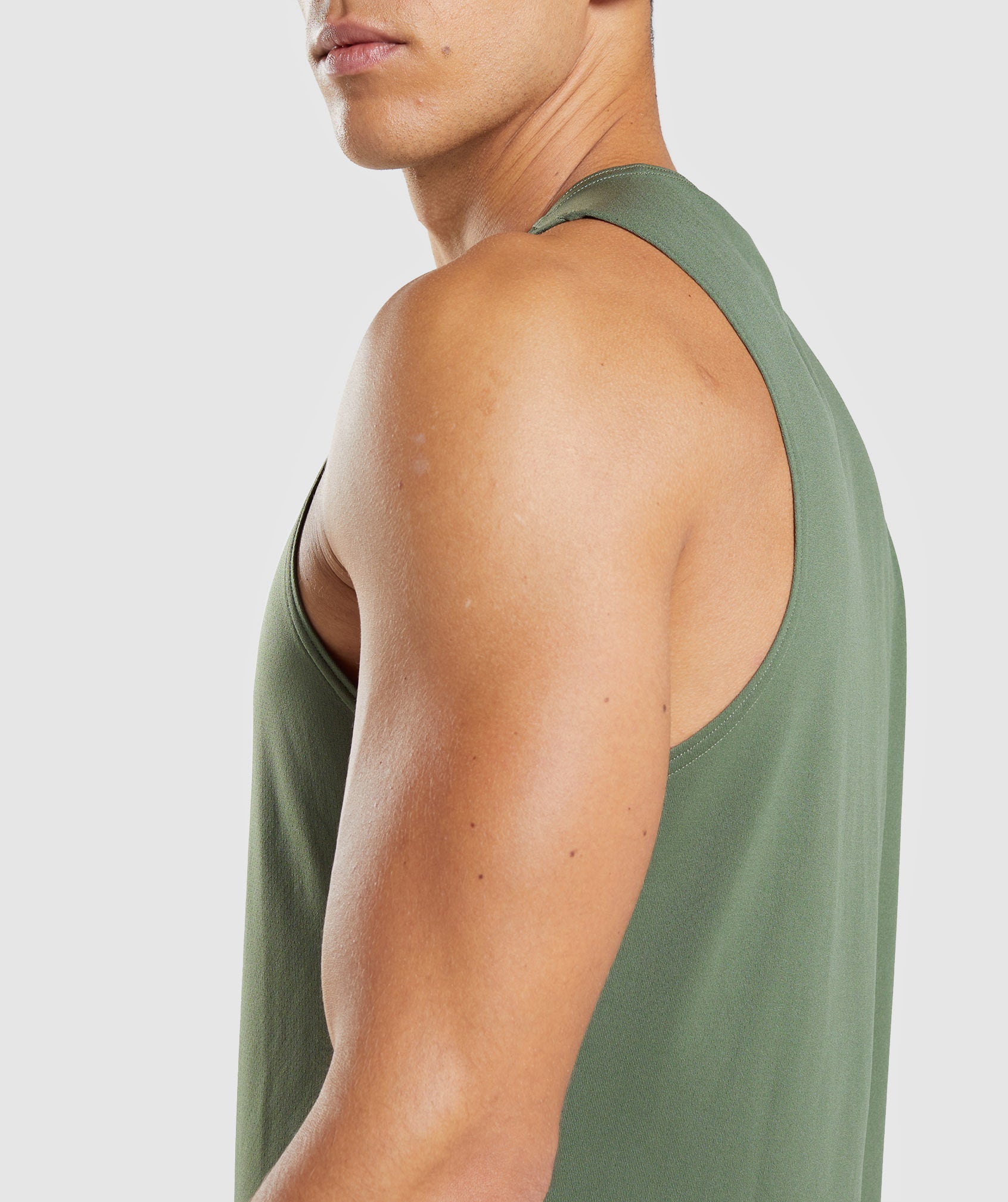 Arrival Tank in Core Olive