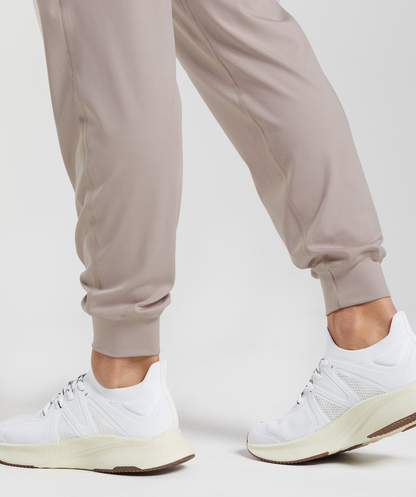 Training Performance Joggers in Modern Blush Pink