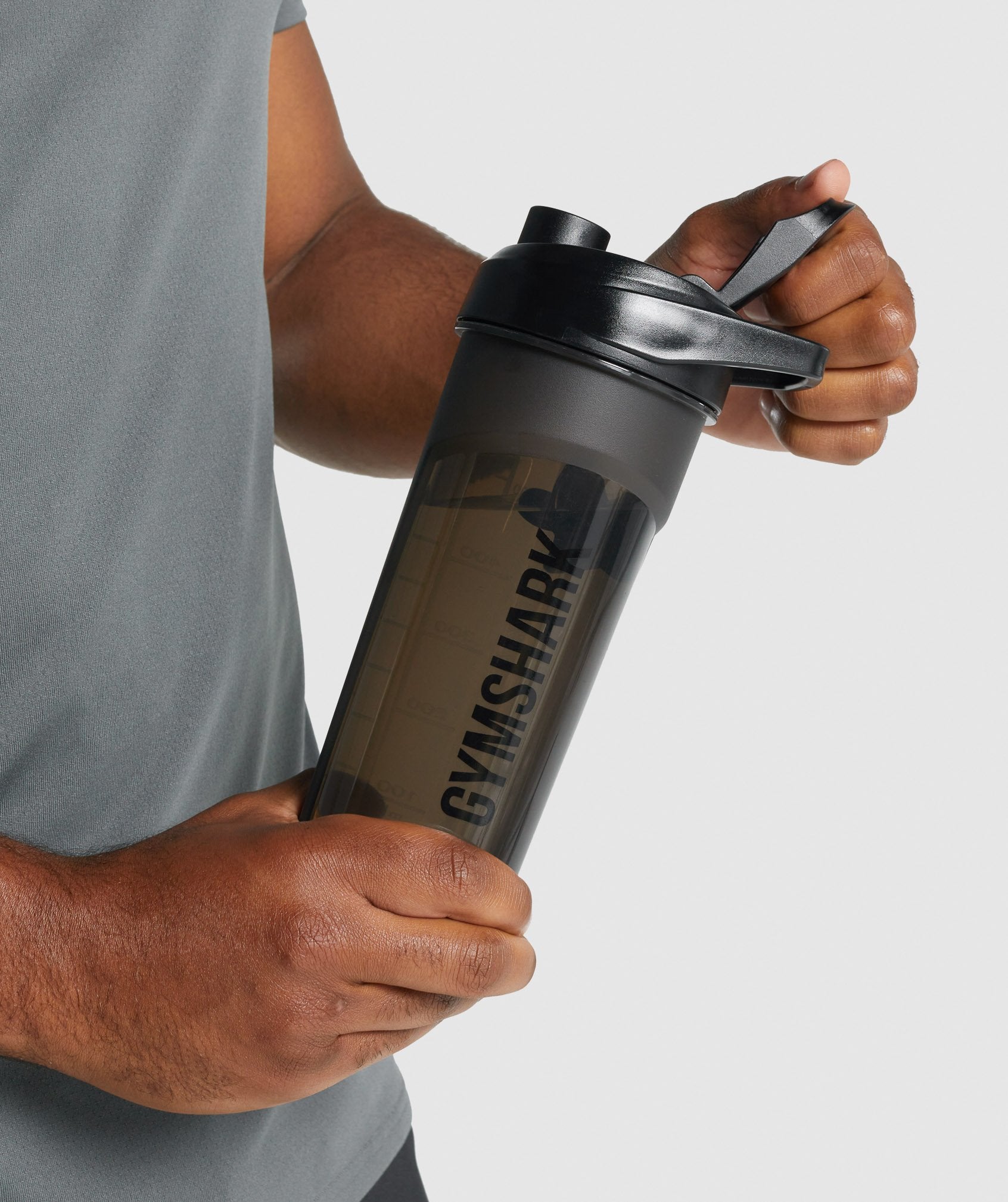 600ml Shaker Bottle in Black