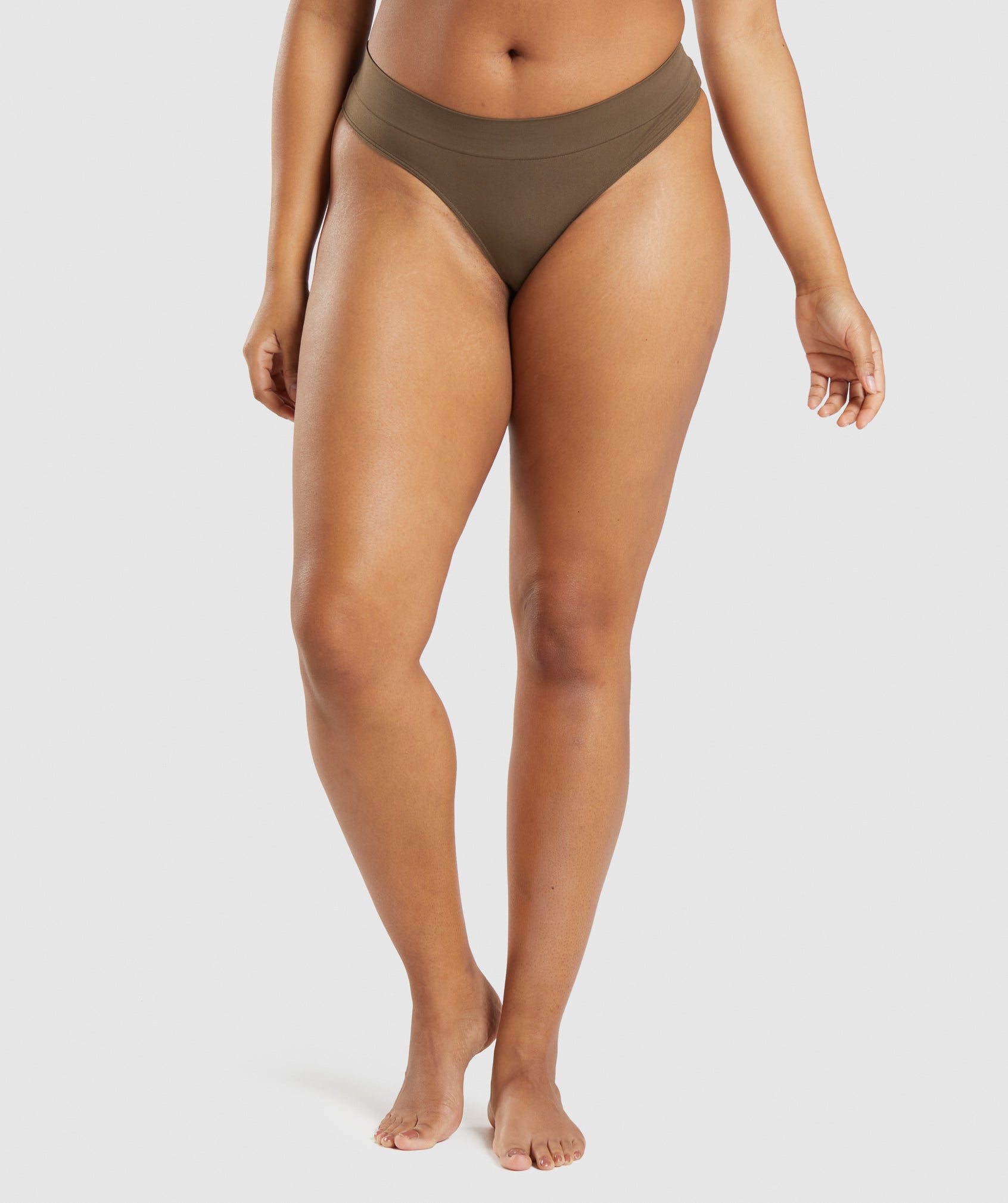 Seamless Thong in Walnut Brown