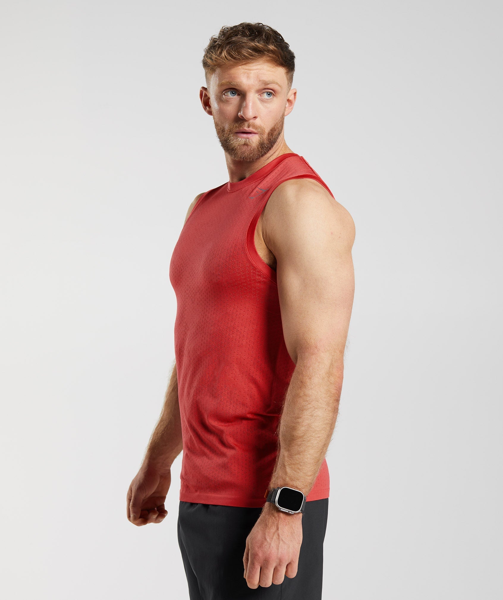 Sport Seamless Tank in Parrot Red/Rhubarb Red