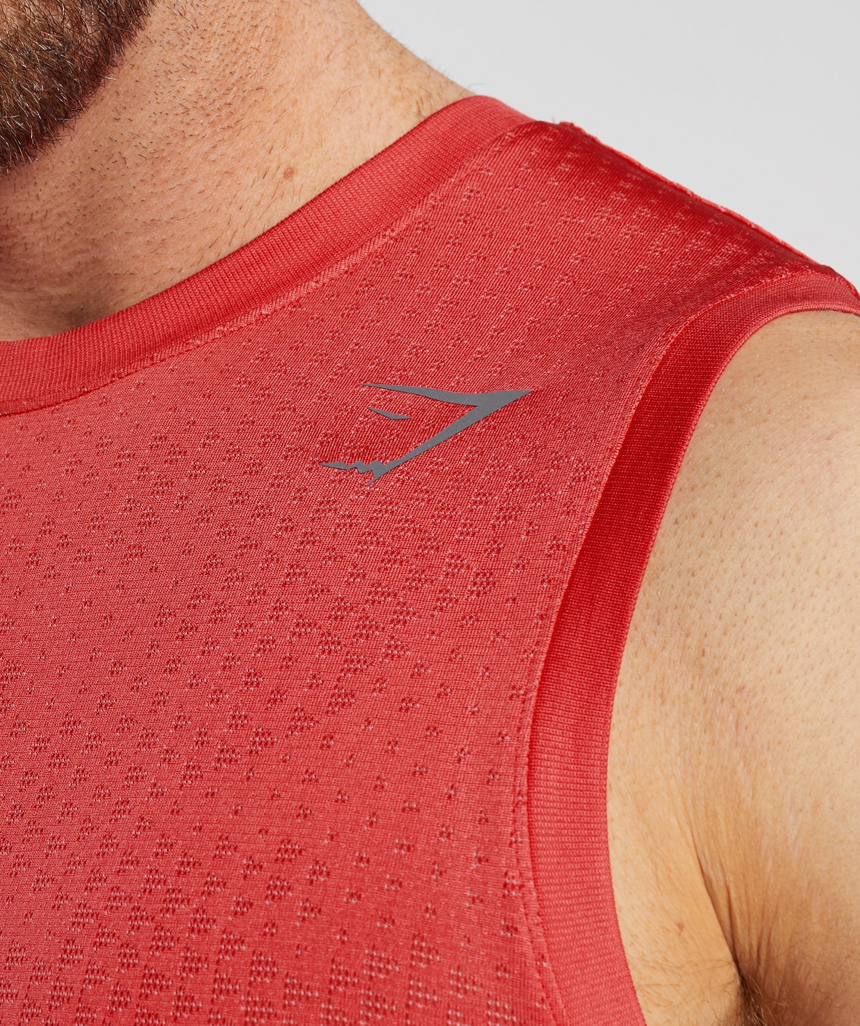 Sport Seamless Tank in Parrot Red/Rhubarb Red
