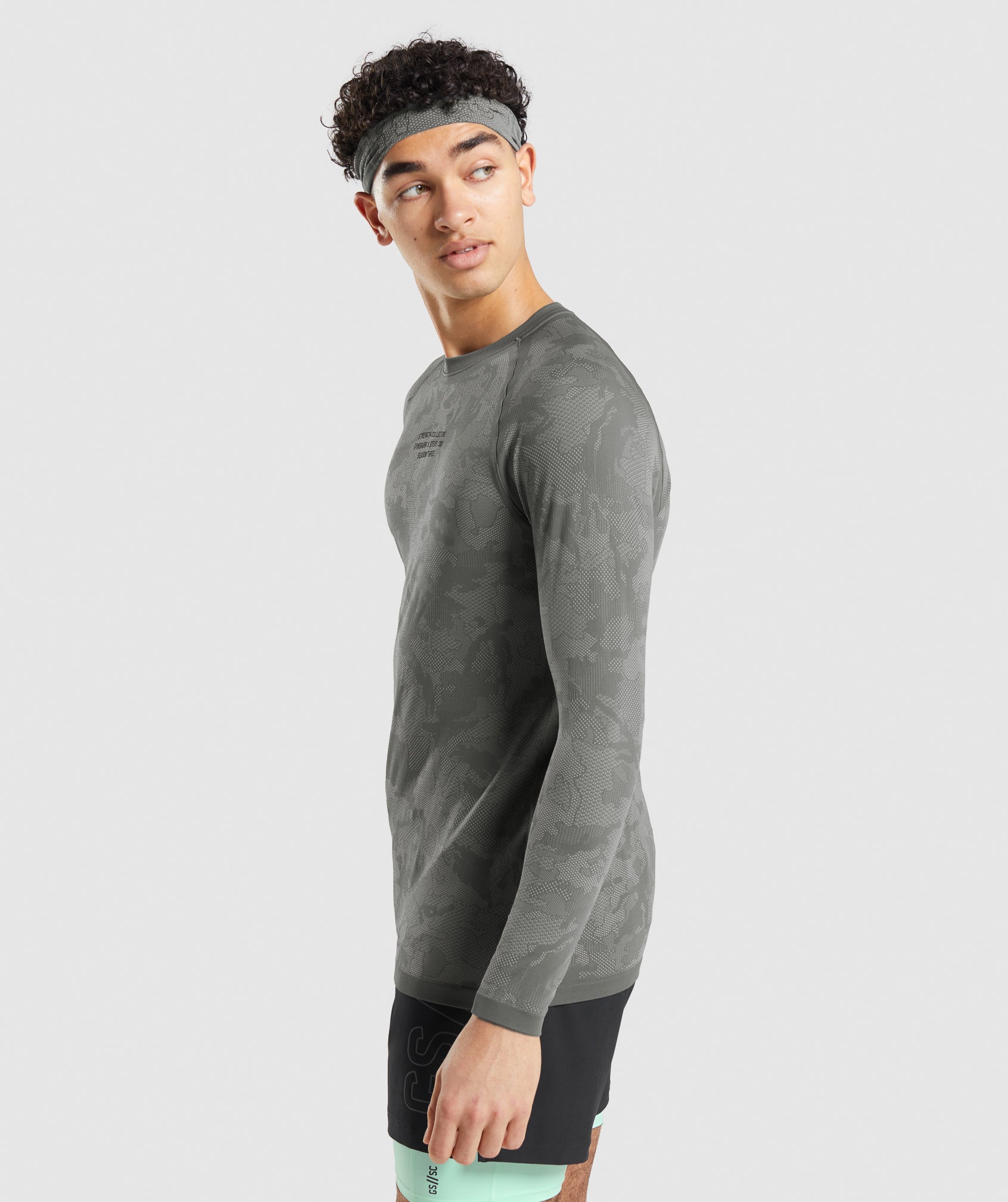 Gymshark//Steve Cook Long Sleeve Seamless T-Shirt in Charcoal Grey/Smokey Grey - view 3