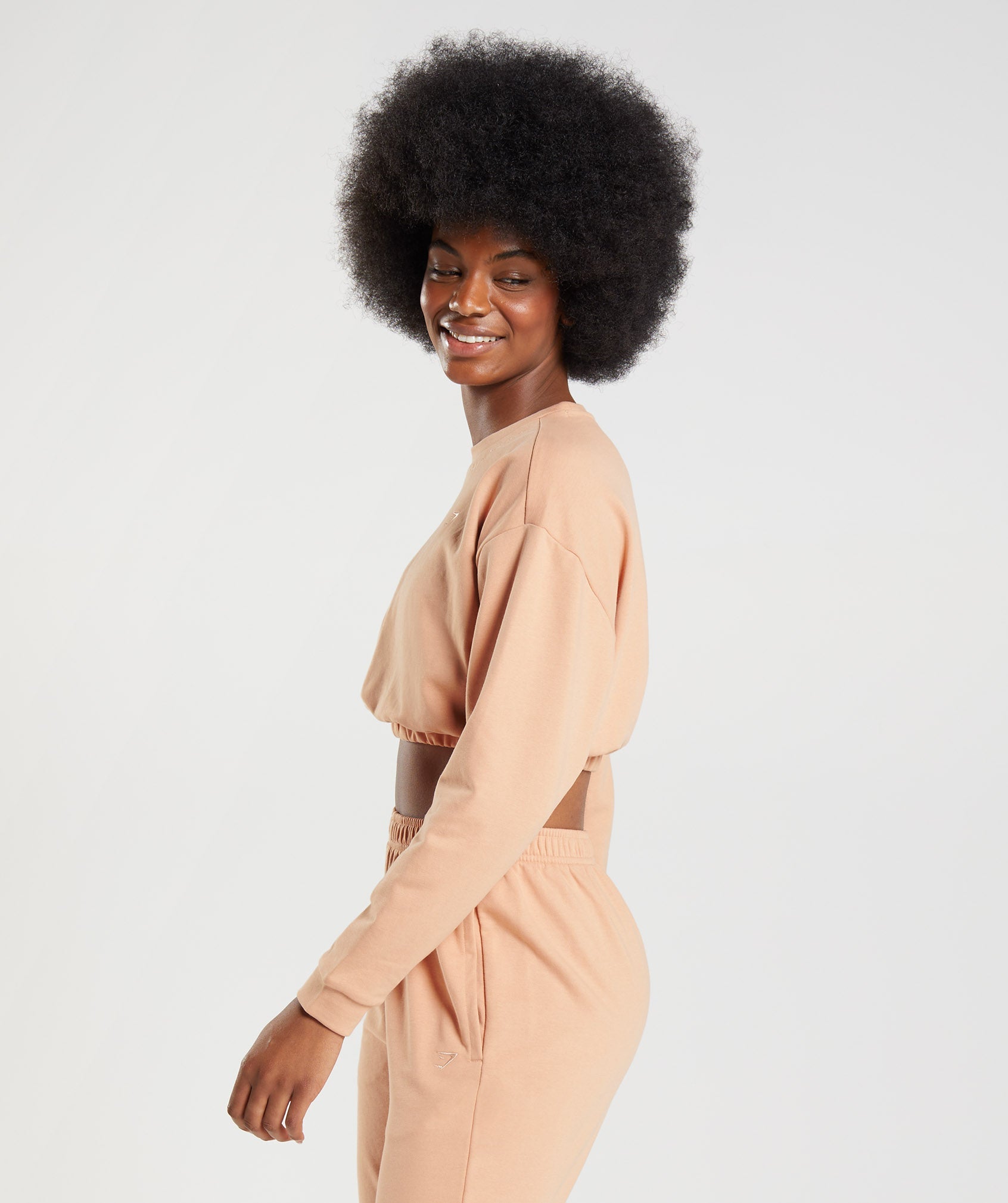 Whitney Cropped Pullover in Sunset Beige