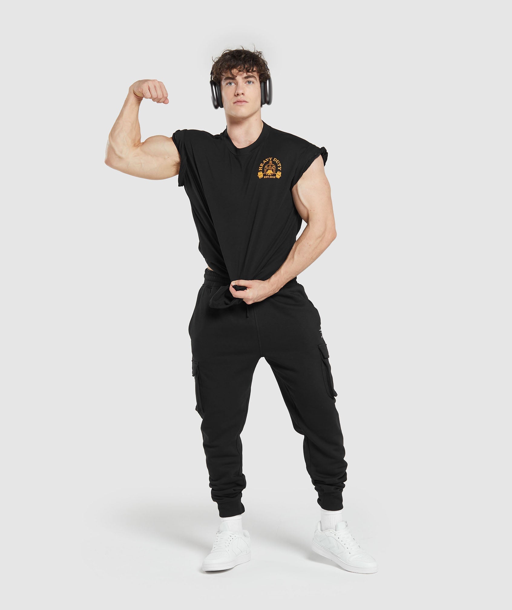 Heavy Duty T-Shirt in Black - view 4