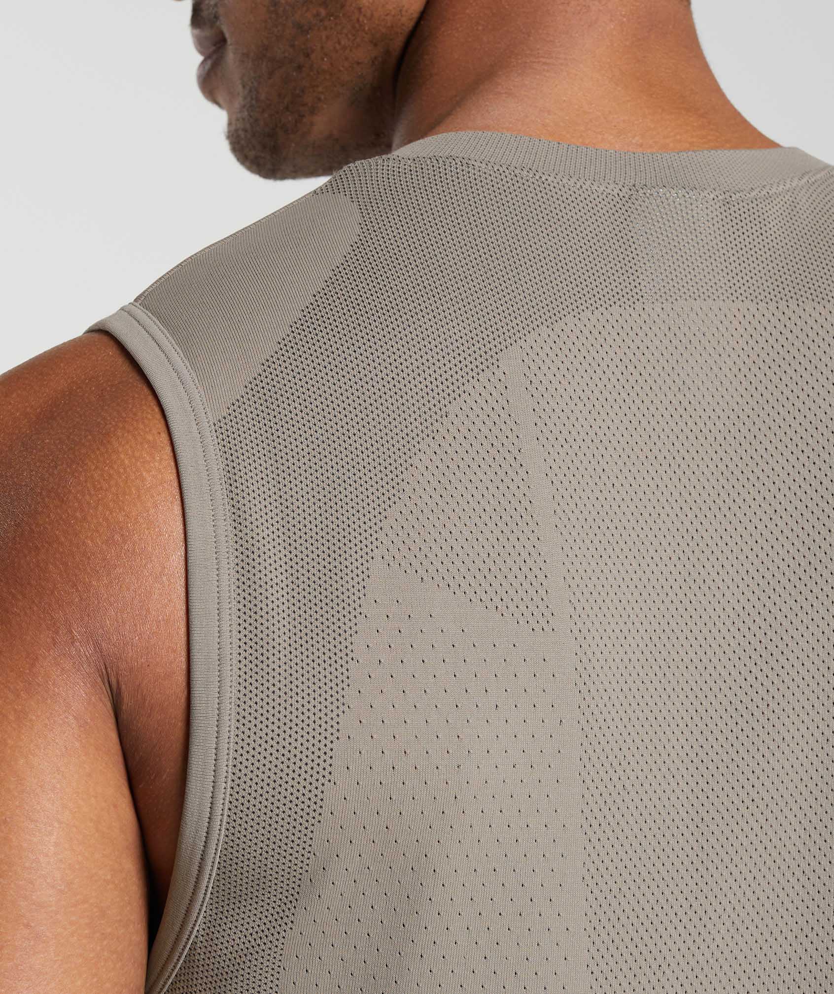 Apex Seamless Tank in Linen Brown/Black - view 5