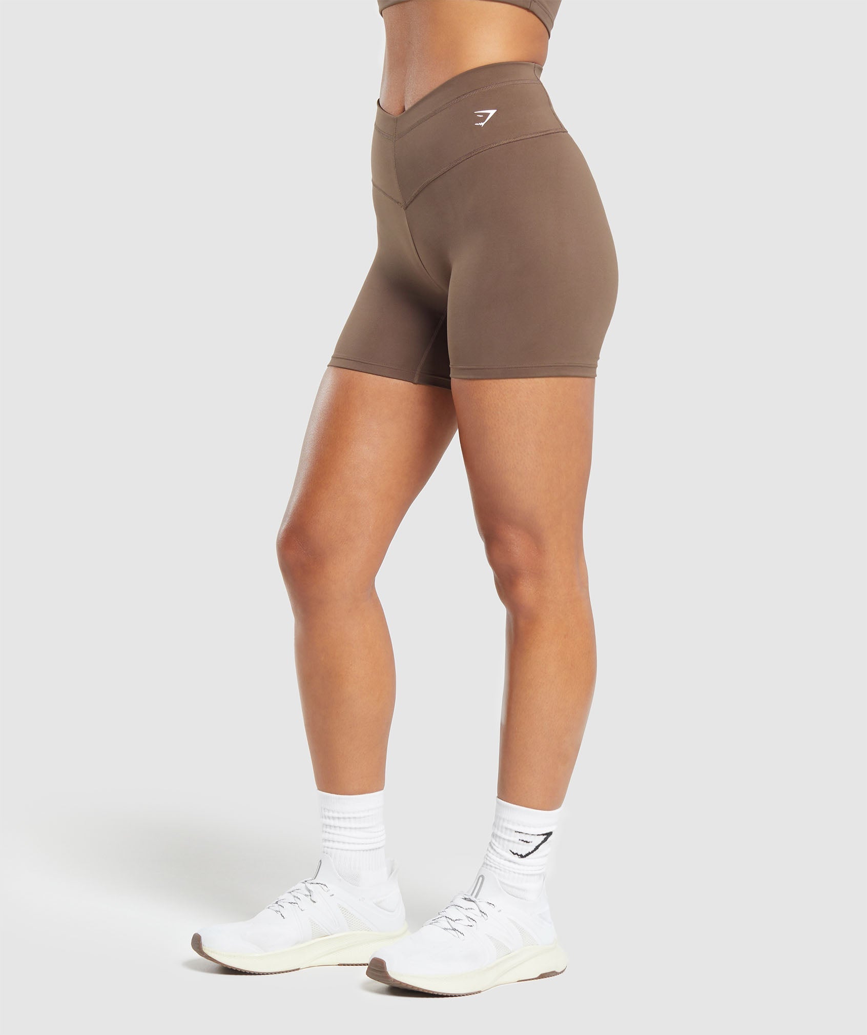 Everyday Front V Waistband in Soft Brown - view 3