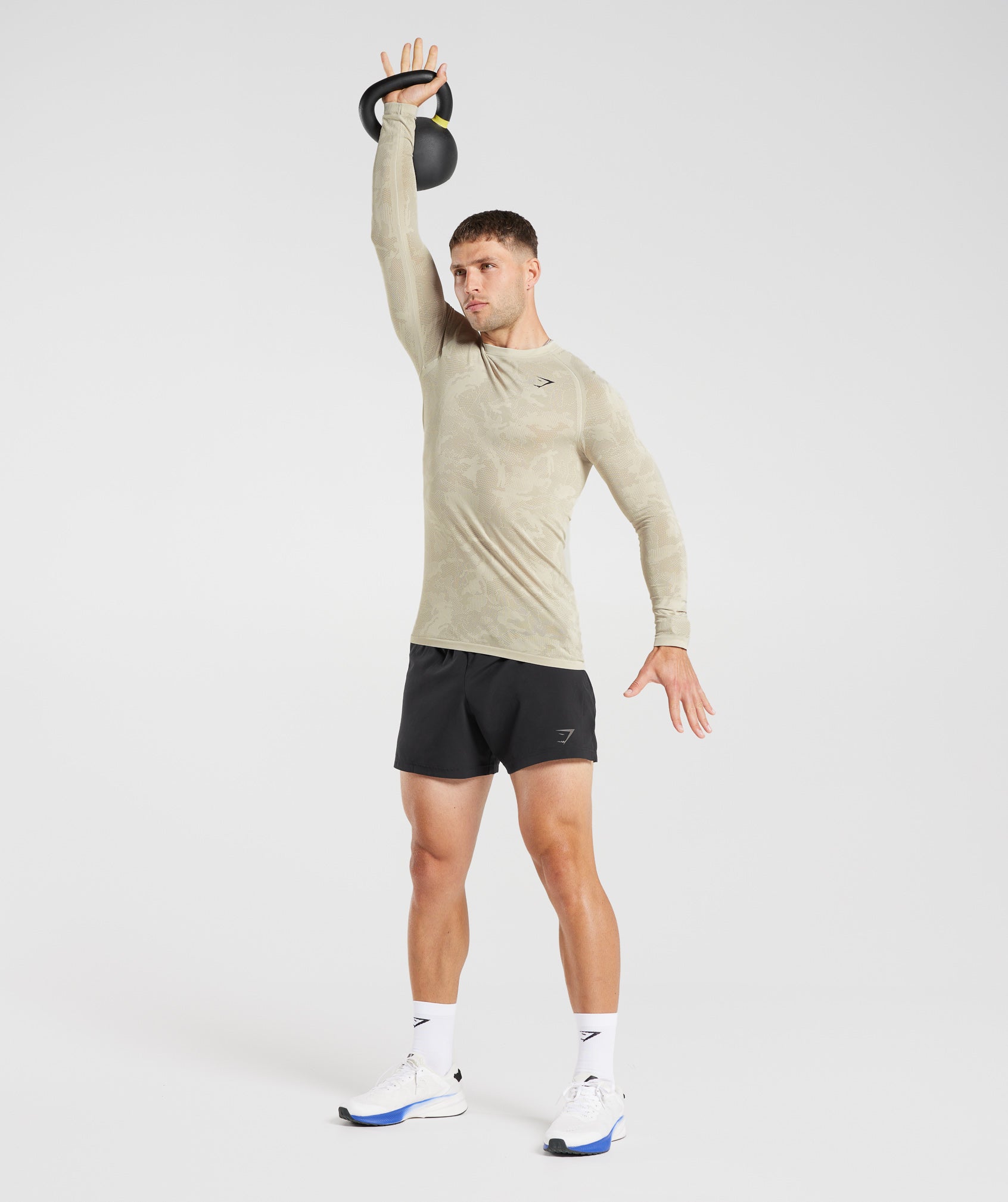 Geo Seamless Long Sleeve T-Shirt in Pebble Grey/Cement Brown - view 4