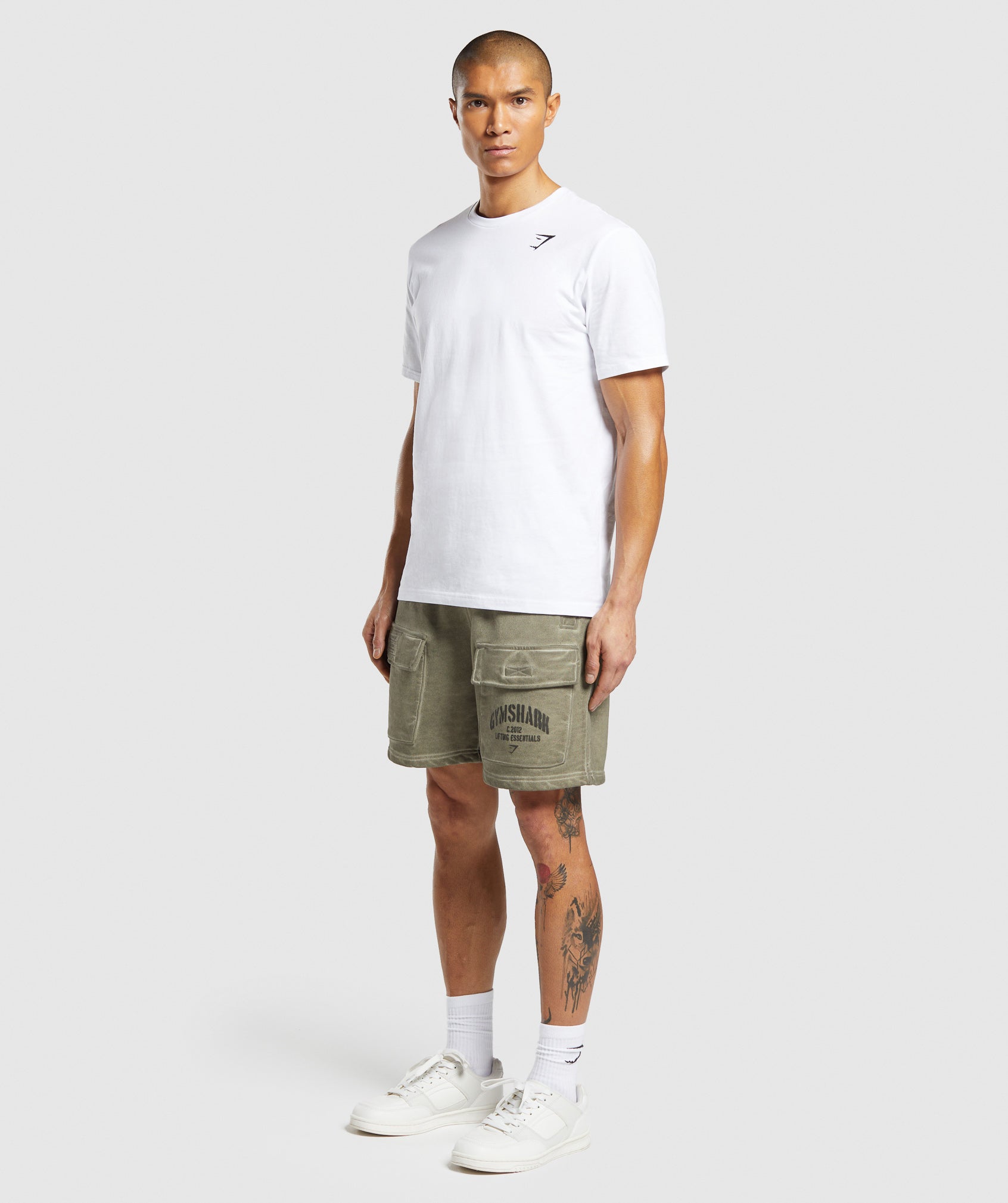 Heavyweight Washed Cargo Shorts in Utility Green - view 4
