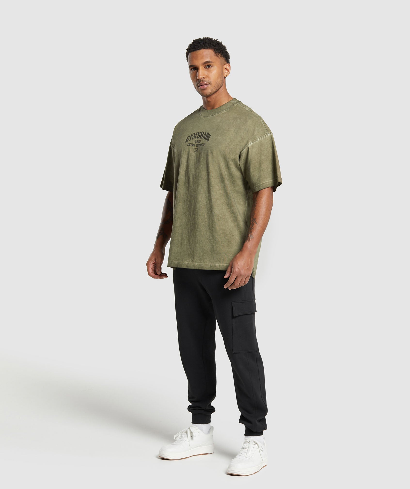Heavyweight Washed T-Shirt in Utility Green - view 4