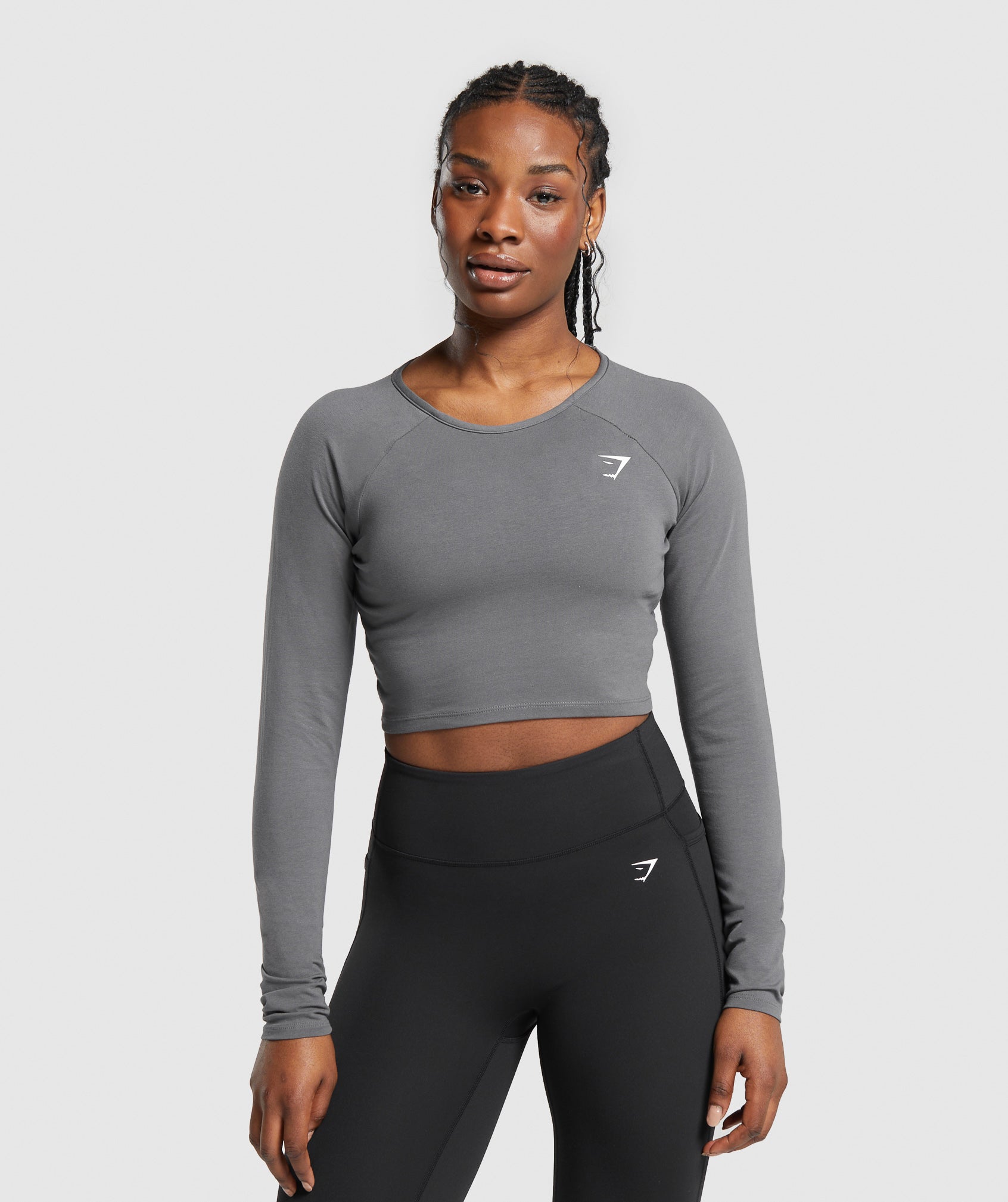Lifting Essential Long Sleeve Crop Top in Pitch Grey