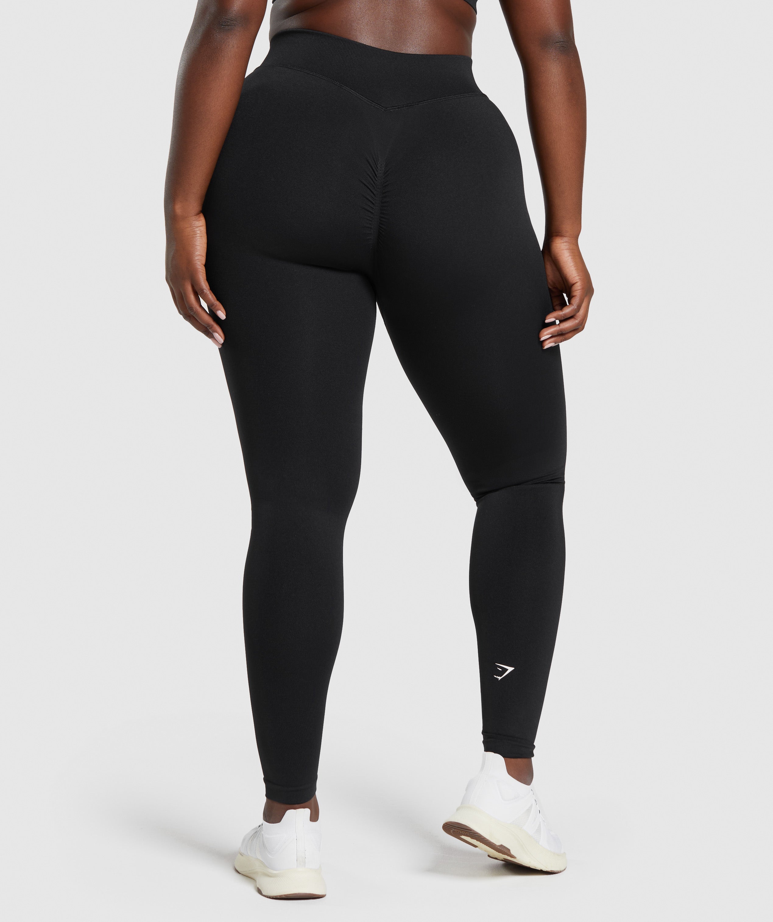 Apex Limit Seamless Leggings in Black - view 5