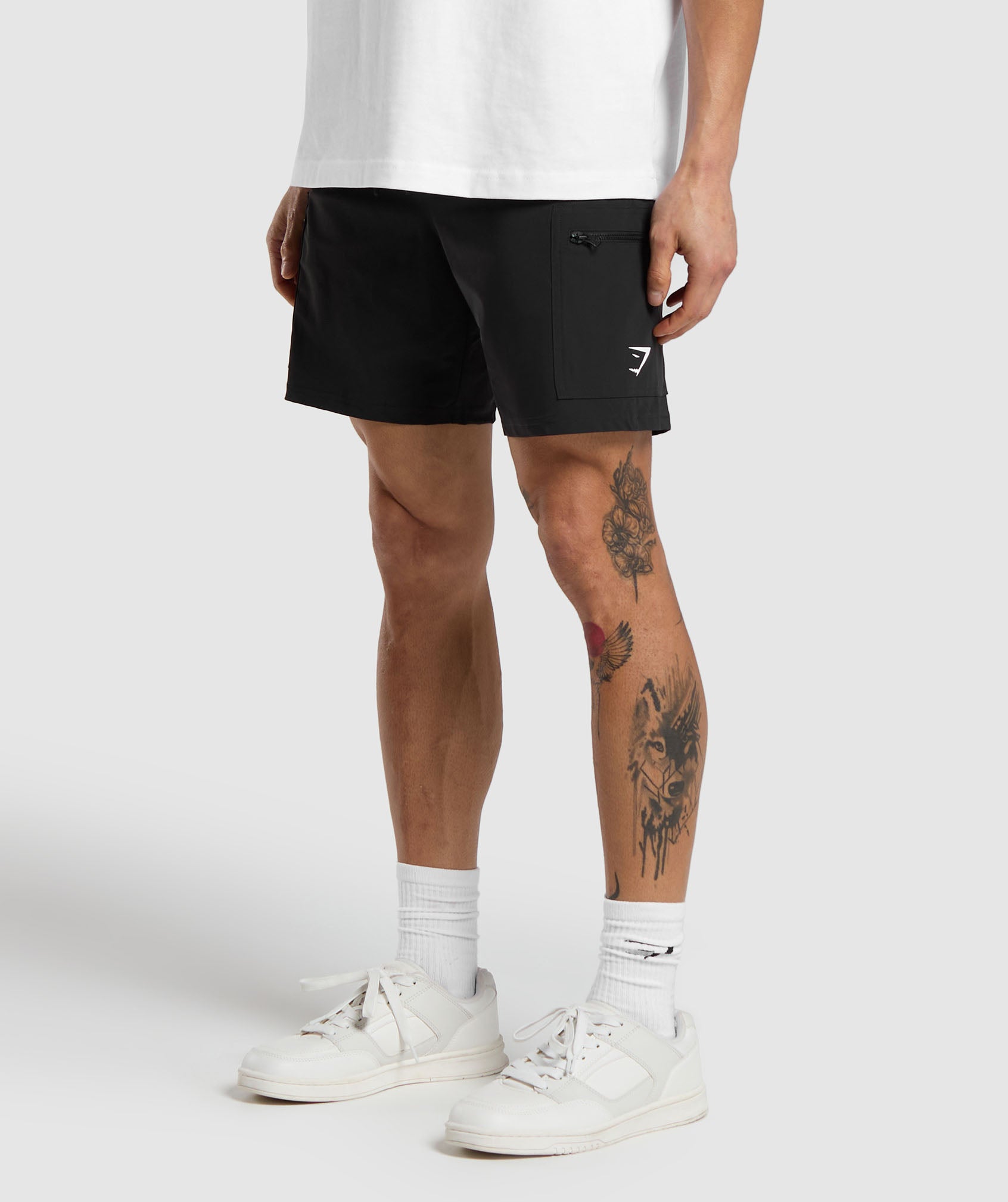 Rest Day 6" Cargo Shorts in Black - view 3