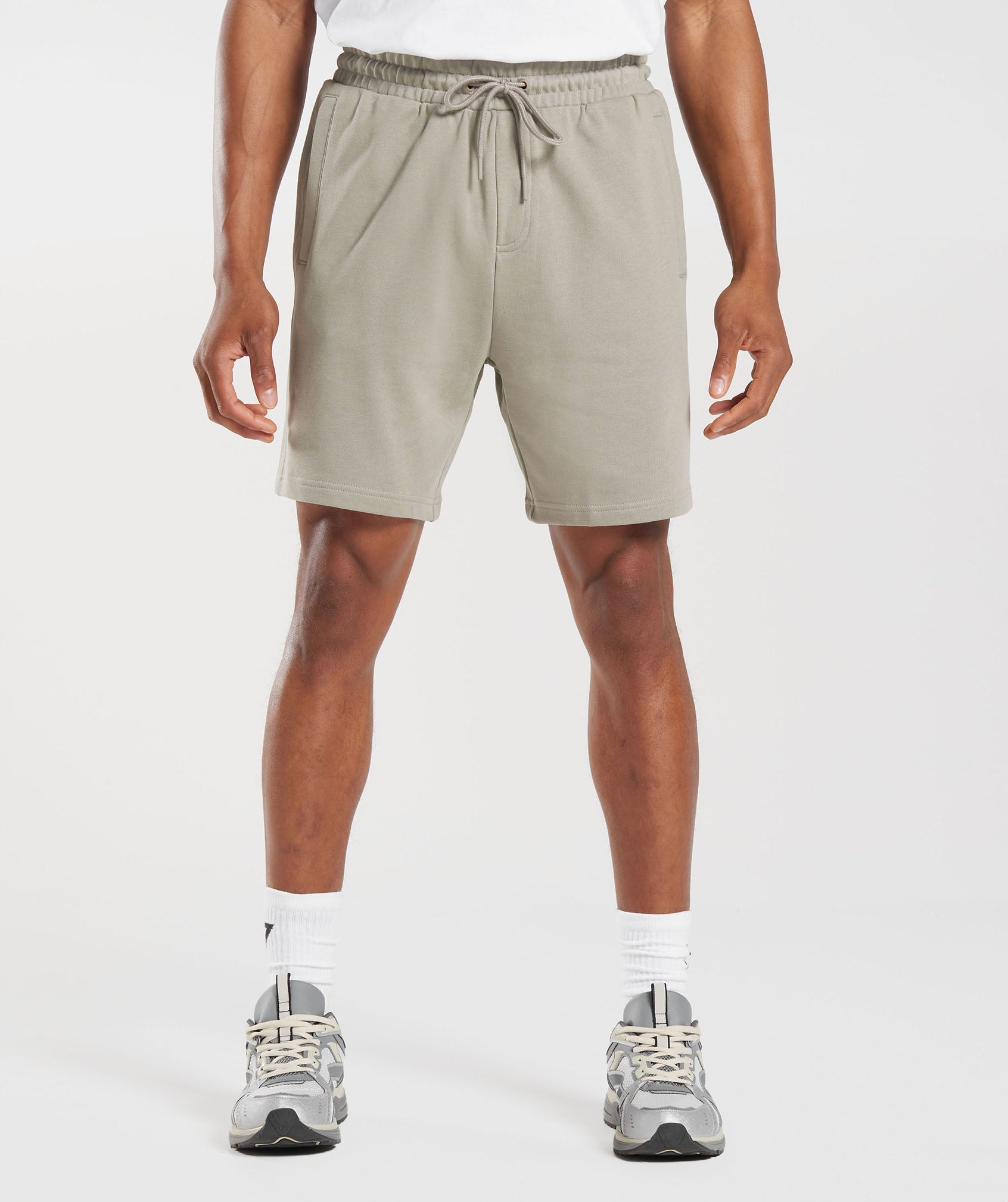 Rest Day Essentials 7" Shorts in Ecru Brown