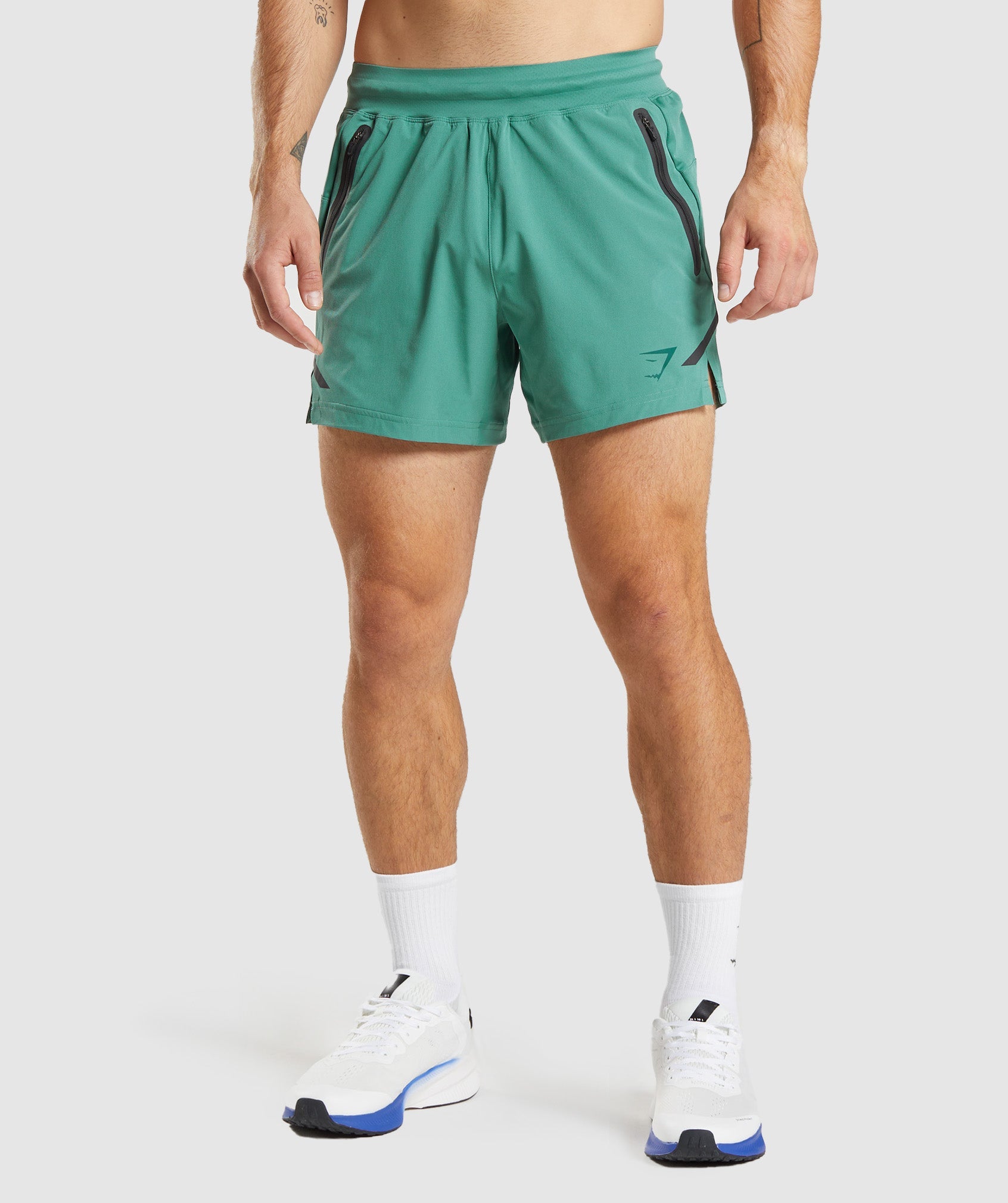 Apex 5" Perform Shorts in Hoya Green - view 1