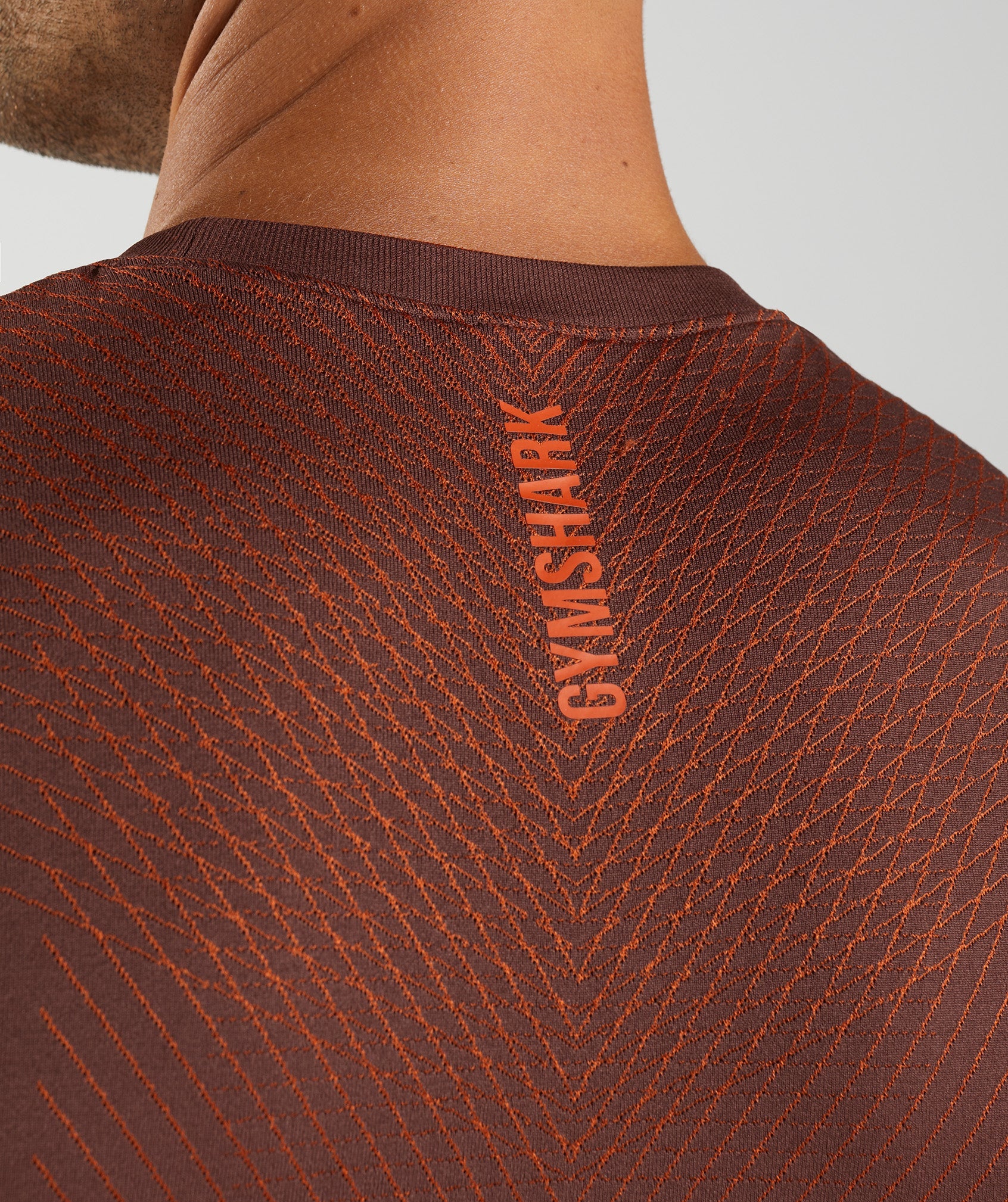 Apex Seamless Tank in Cherry Brown/Pepper Red - view 5