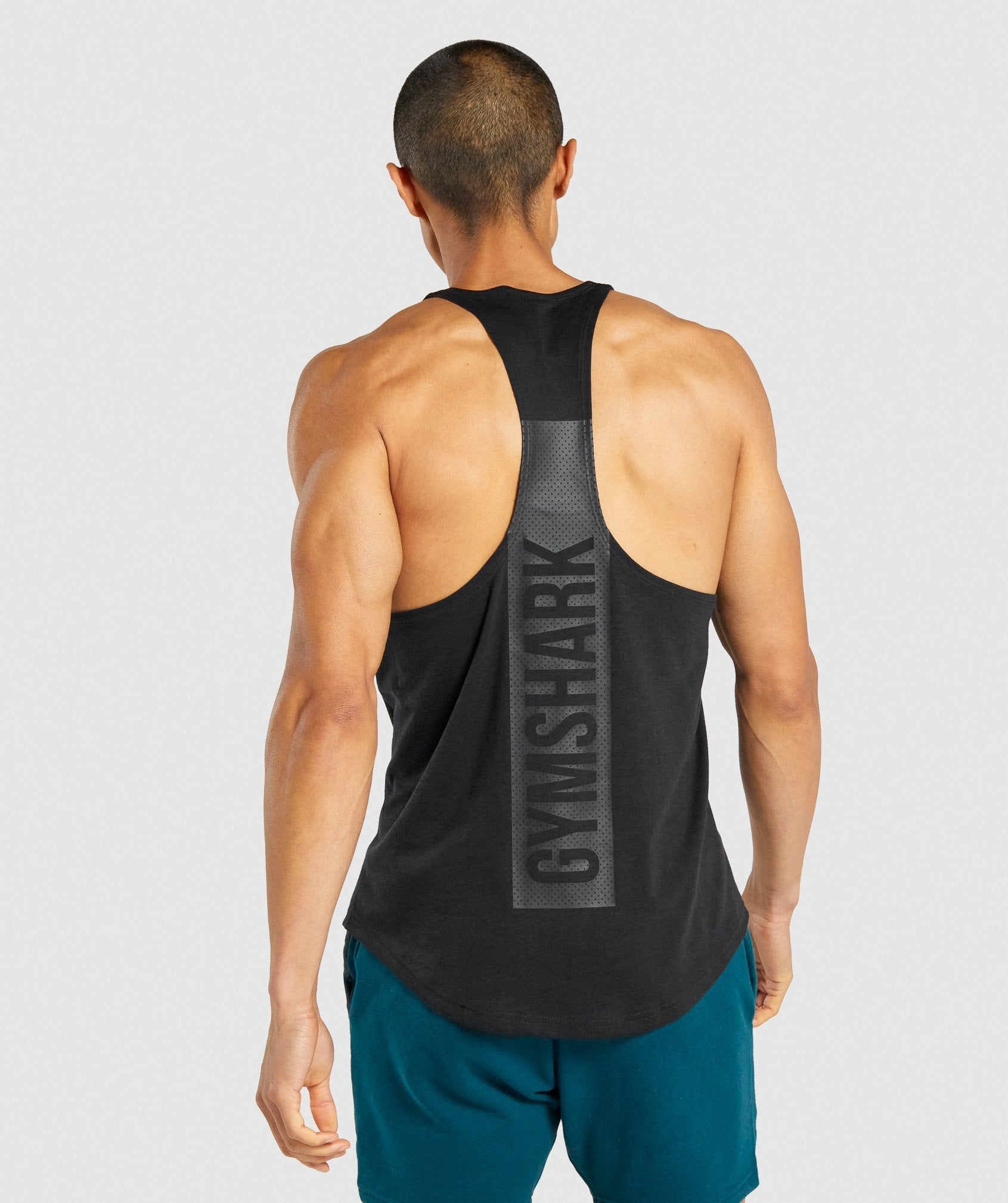 Bold Stringer in Black