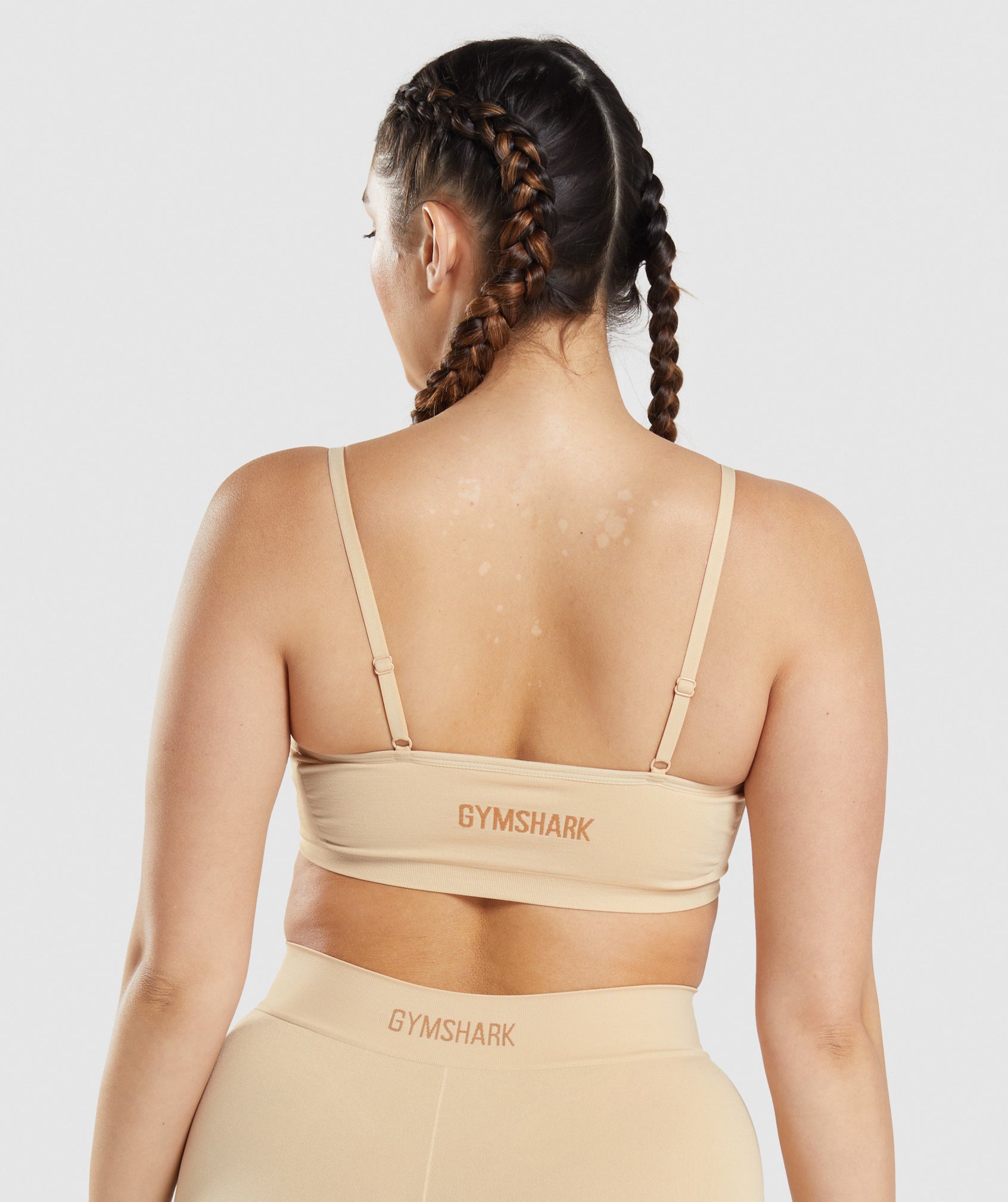 Seamless Low Neck Bralette in Fawn Light Brown - view 2
