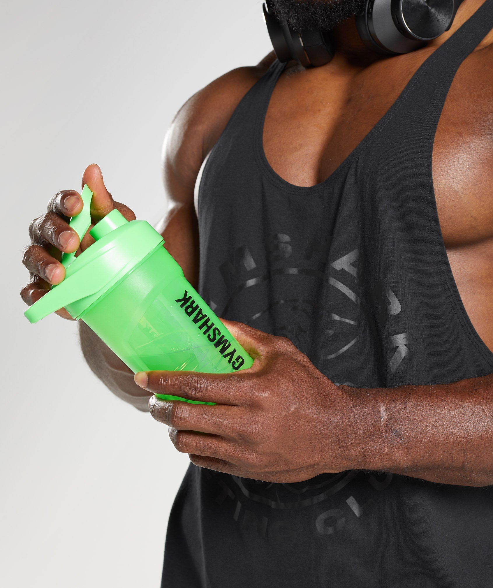 Shaker Bottle in Reactive Green - view 2