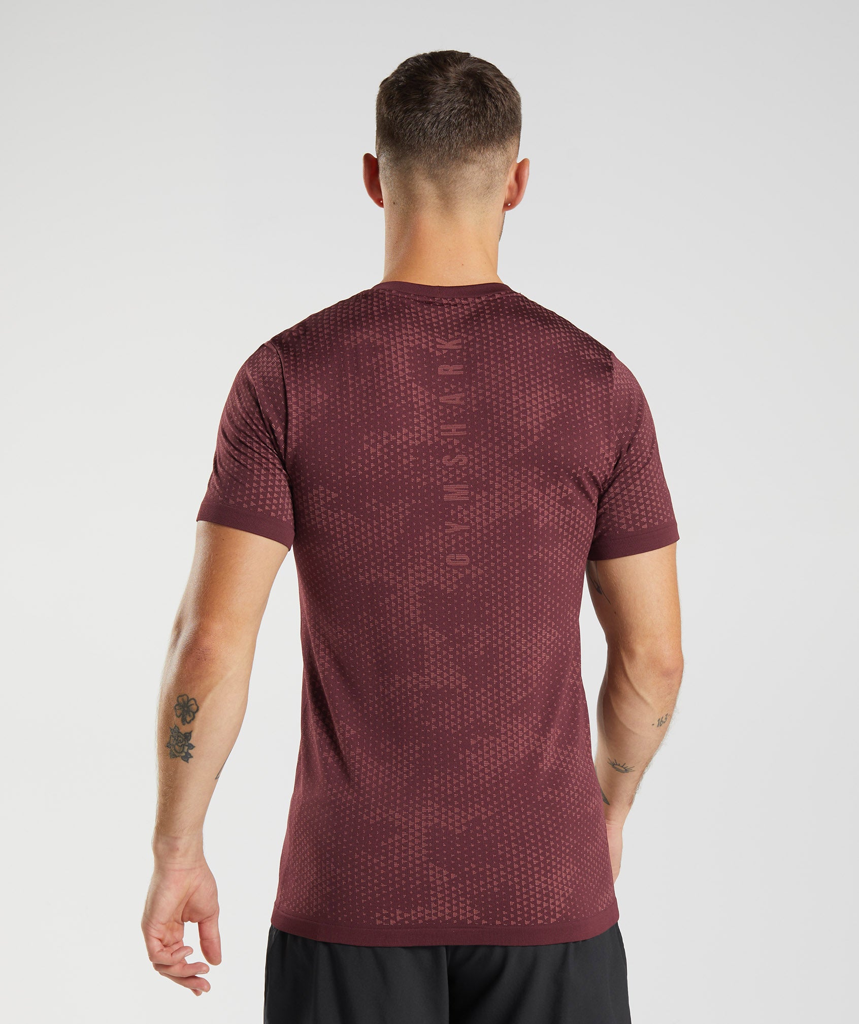 Sport Seamless T-Shirt in Baked Maroon/Rosewood Red - view 2