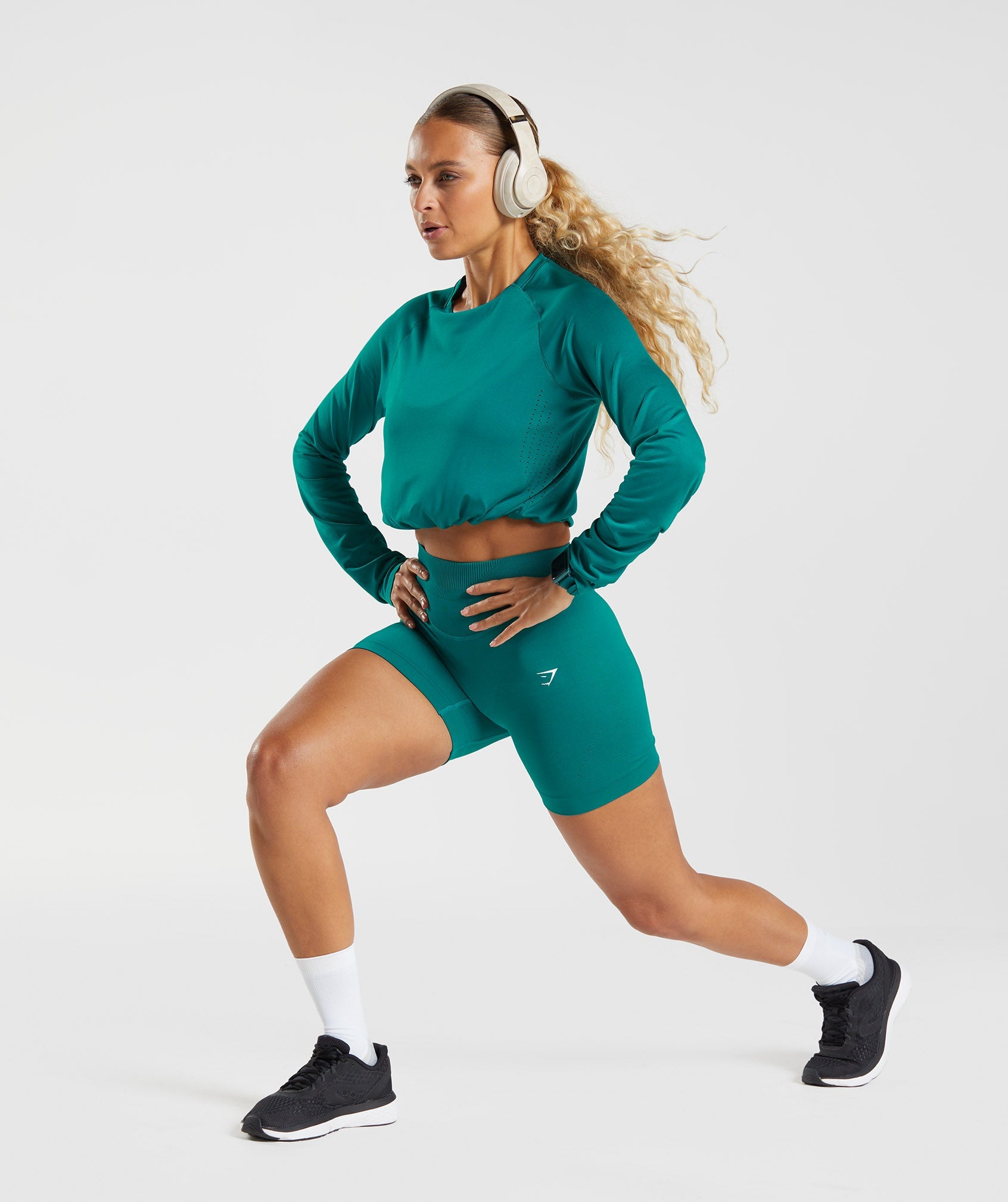 Sweat Seamless Sculpt Shorts in Rich Teal - view 4
