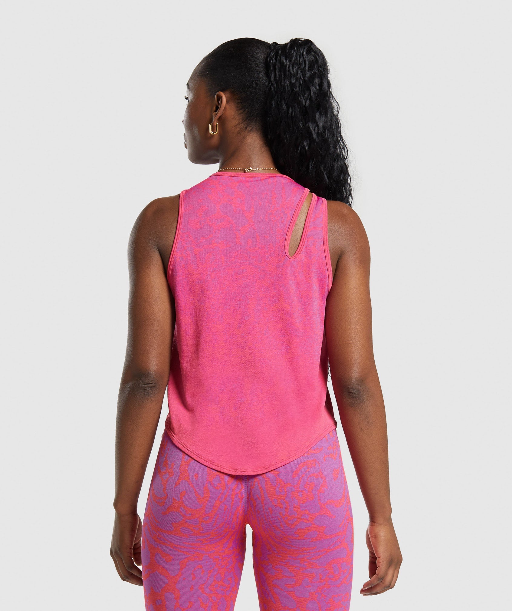 Adapt Safari Seamless Drop Arm Faded Tank in Shelly Pink/Fly Coral - view 2