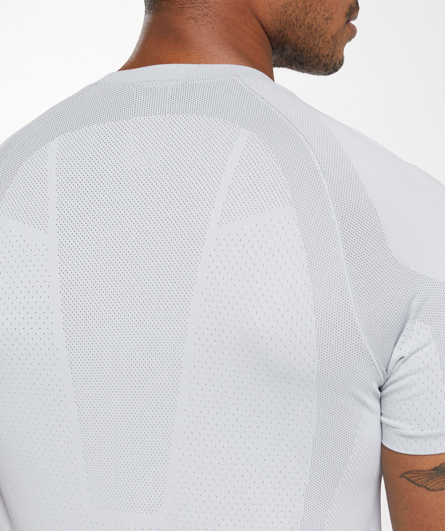 Apex Seamless T-Shirt in Light Grey/Medium Grey - view 6