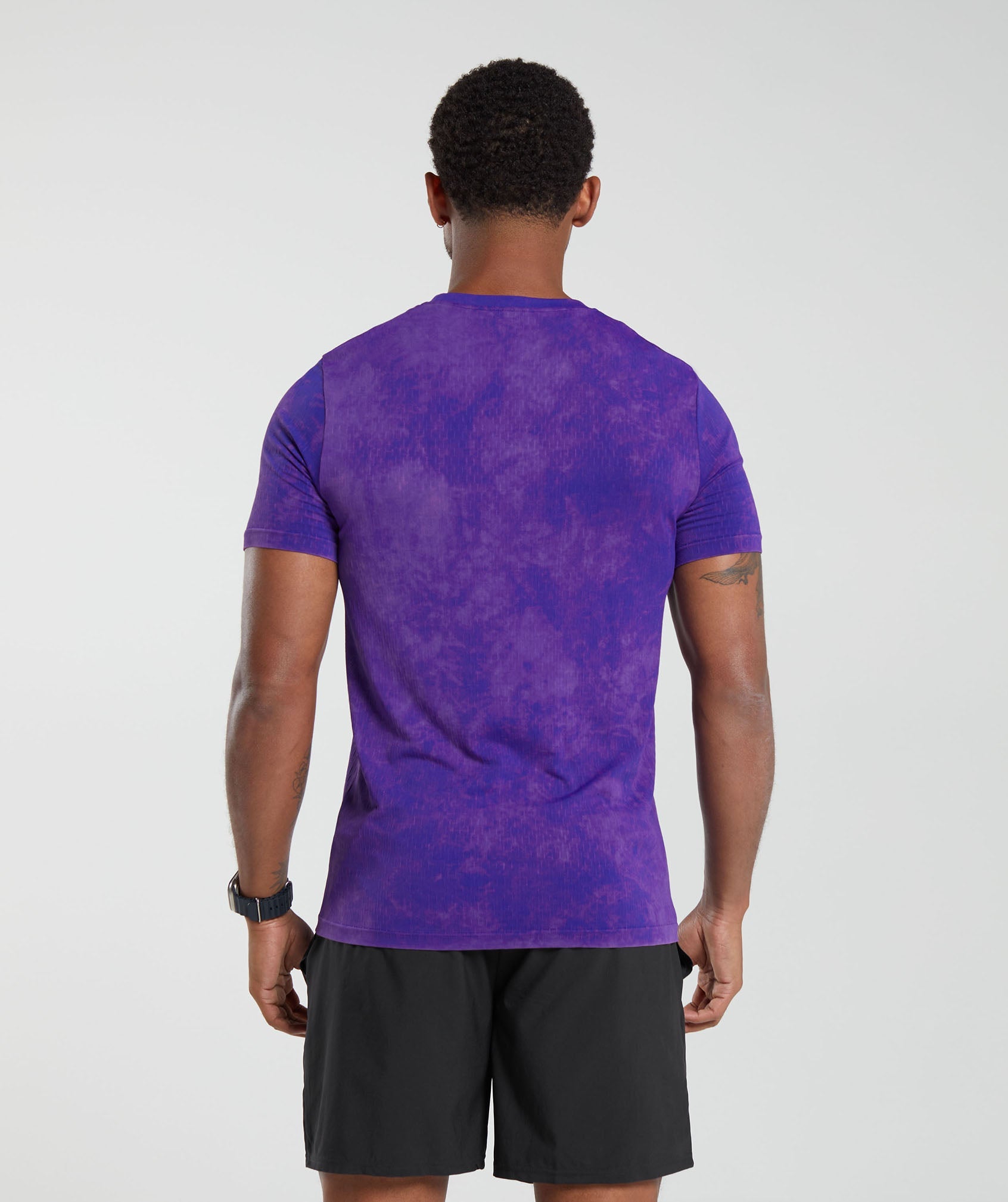 Washed Seamless T-Shirt in Purple - view 2